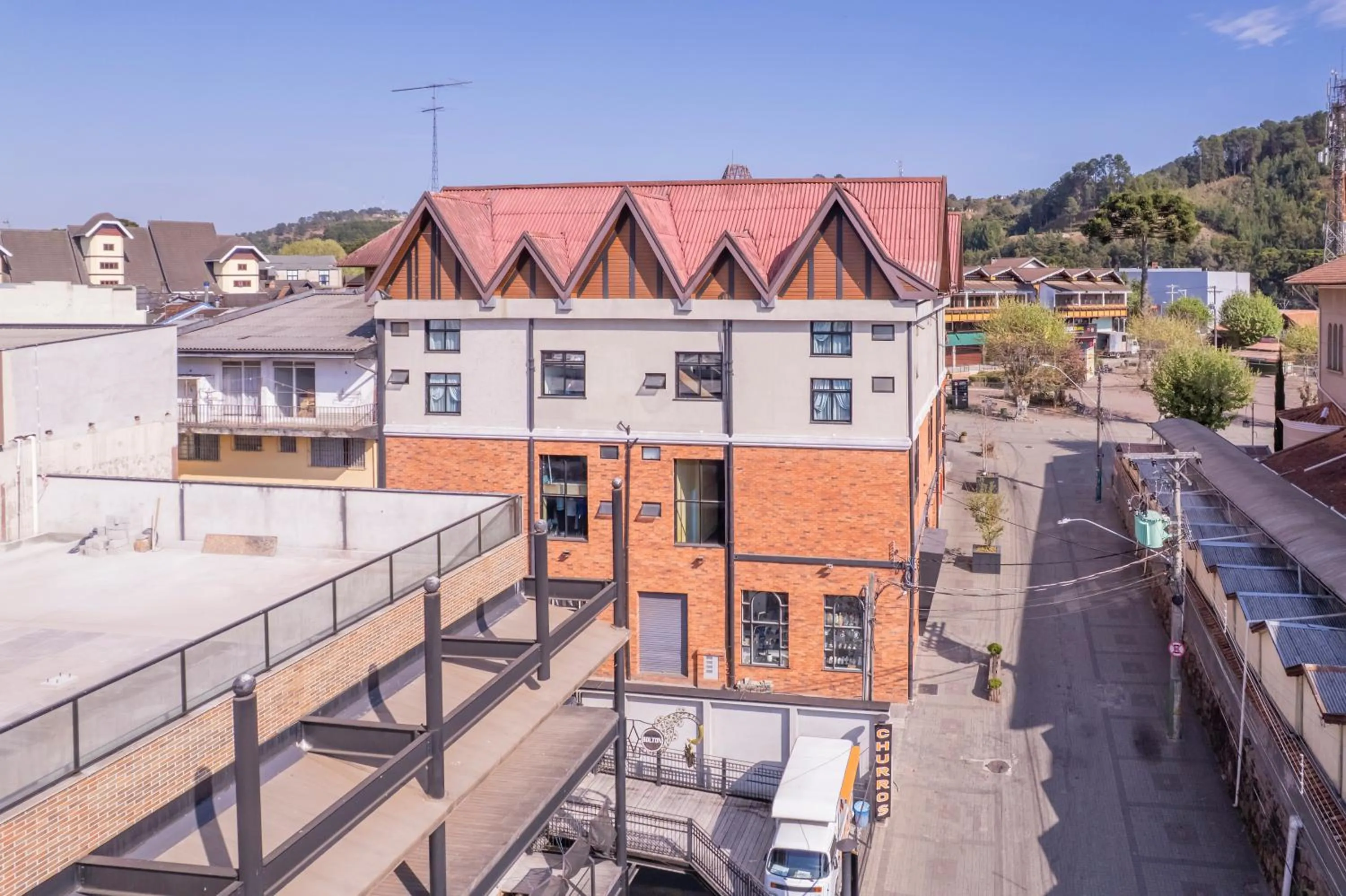 Property building in Guida Residenza Pousada