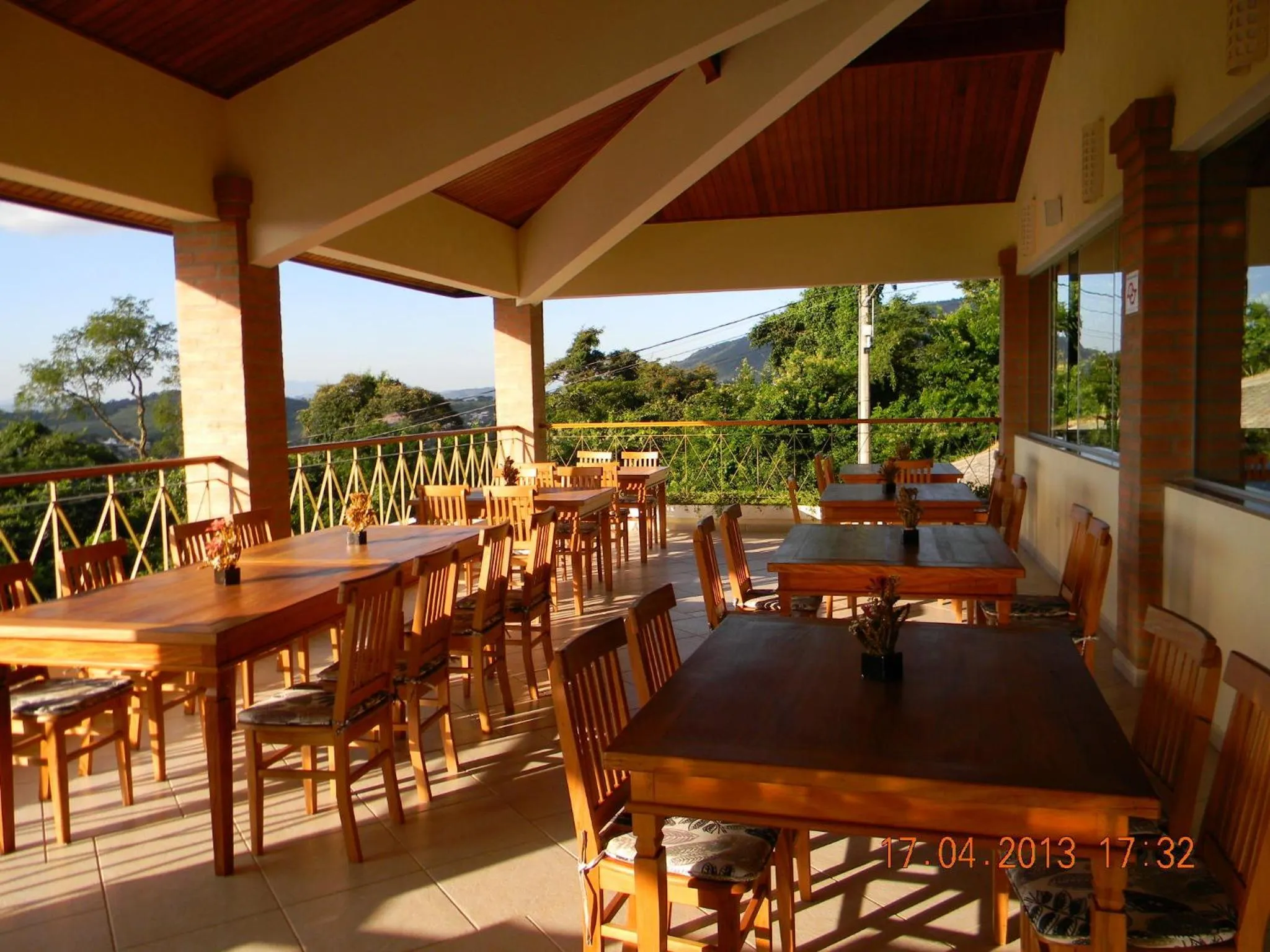 Restaurant/places to eat in Refugio do Saci Hotel