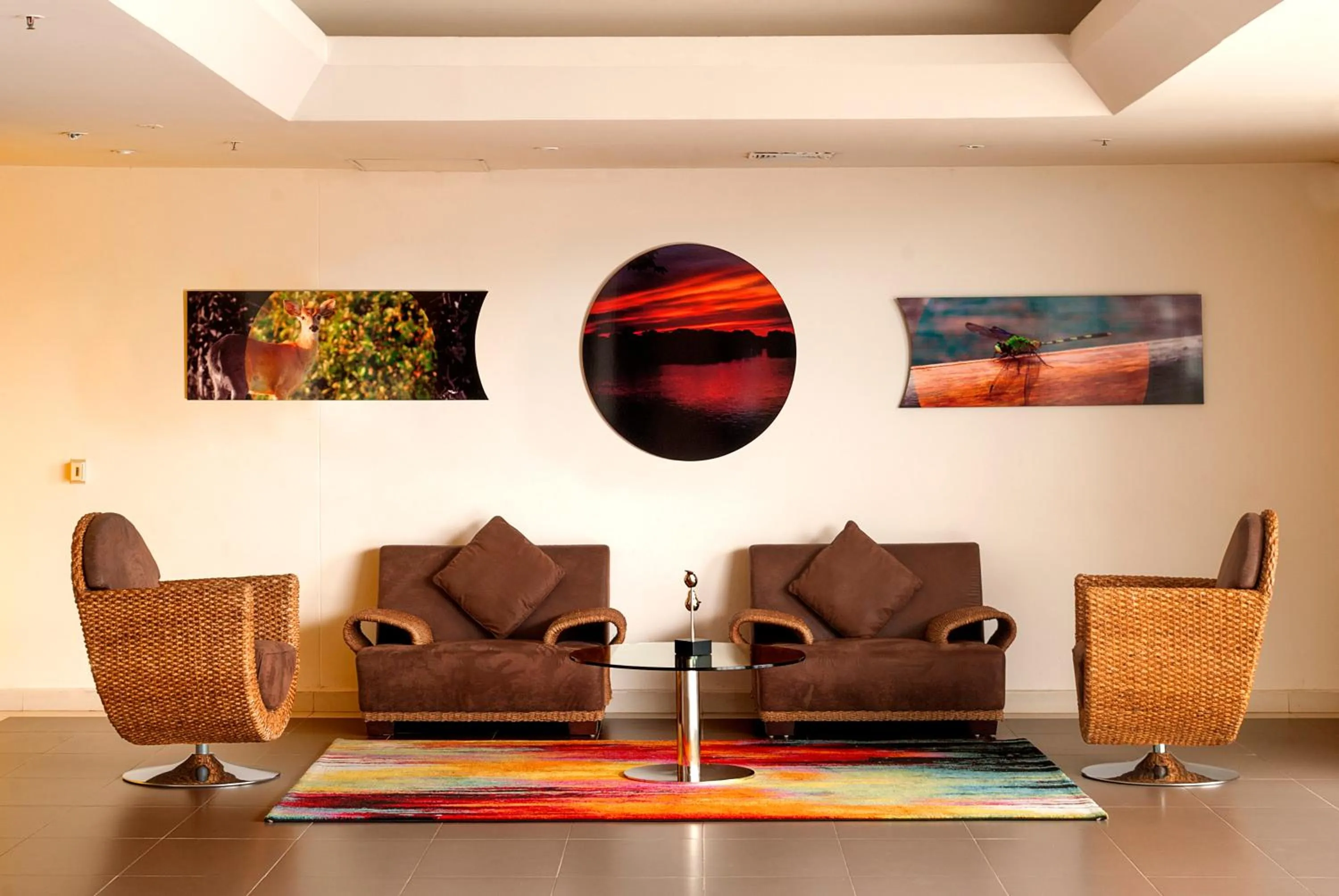 Lobby or reception in GHL Hotel Grand Villavicencio