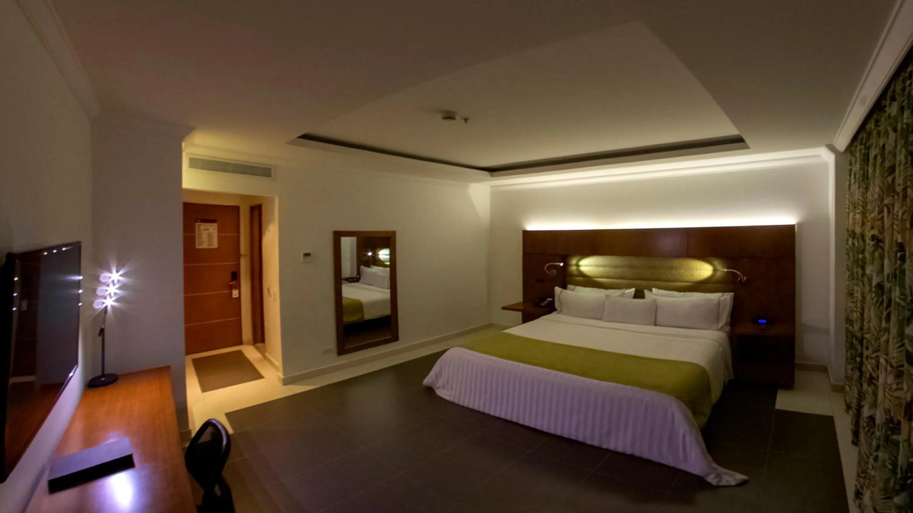 Bed in GHL Hotel Grand Villavicencio