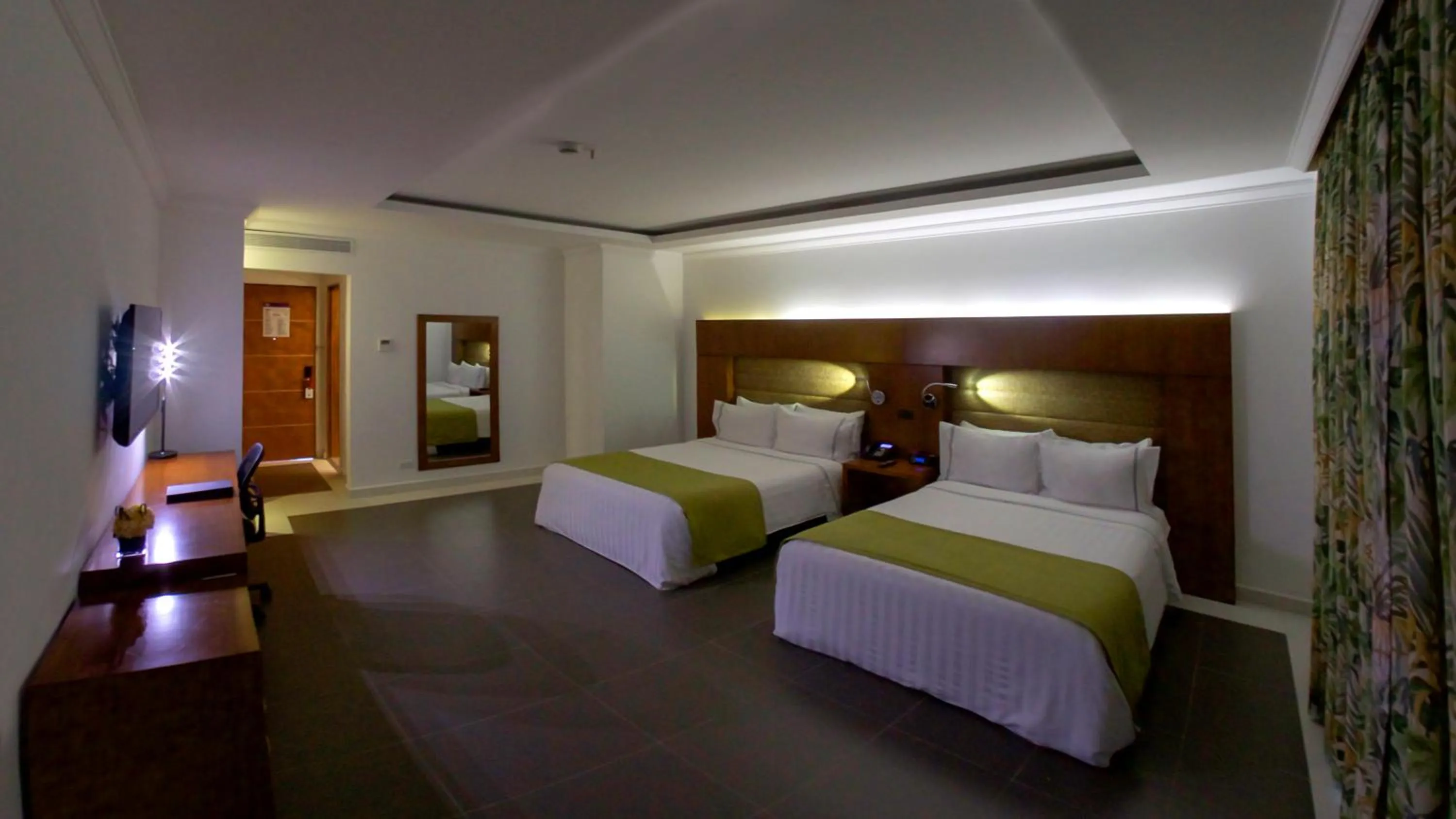 Bed in GHL Hotel Grand Villavicencio