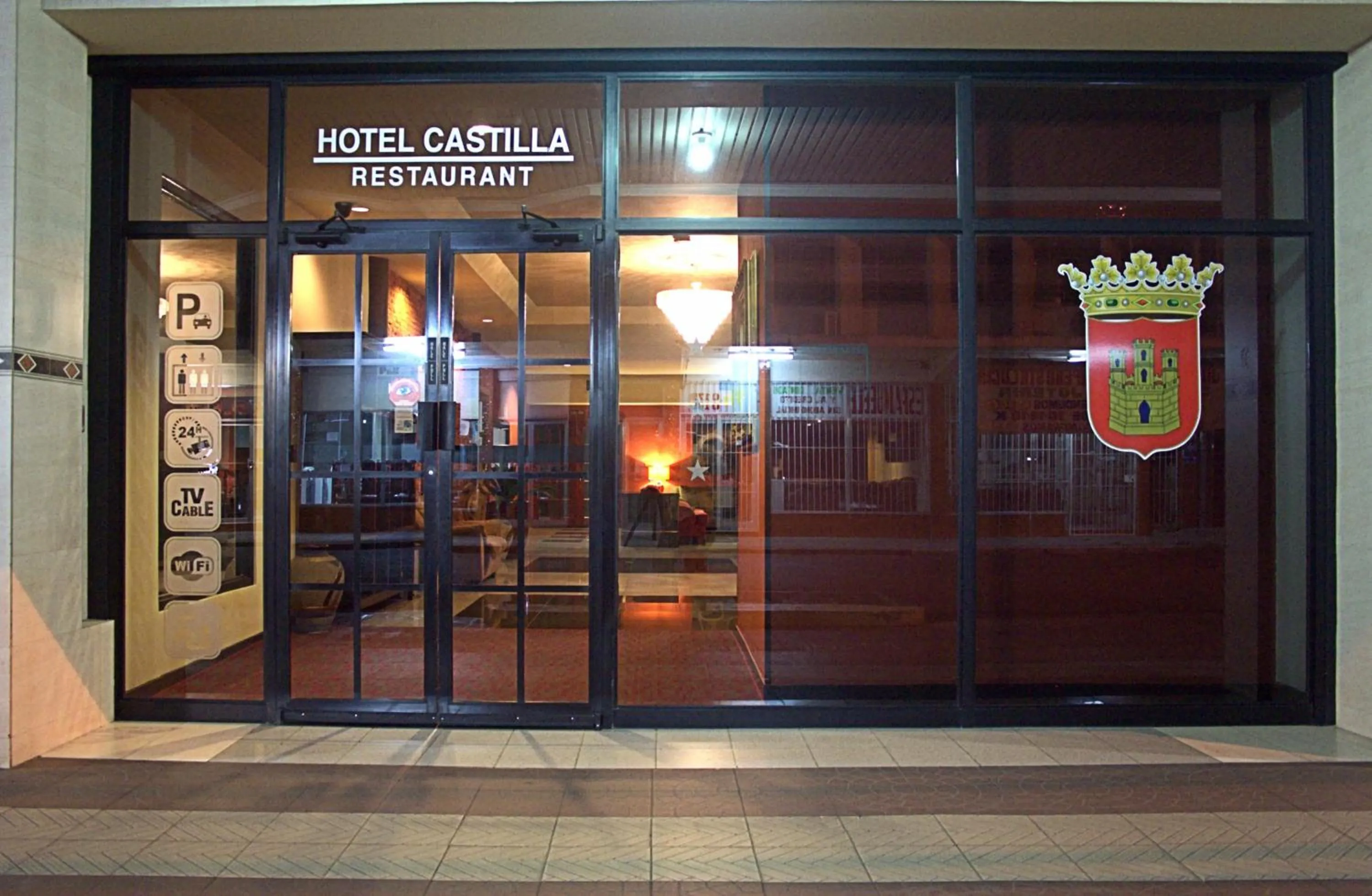 Facade/entrance in Hotel Castilla