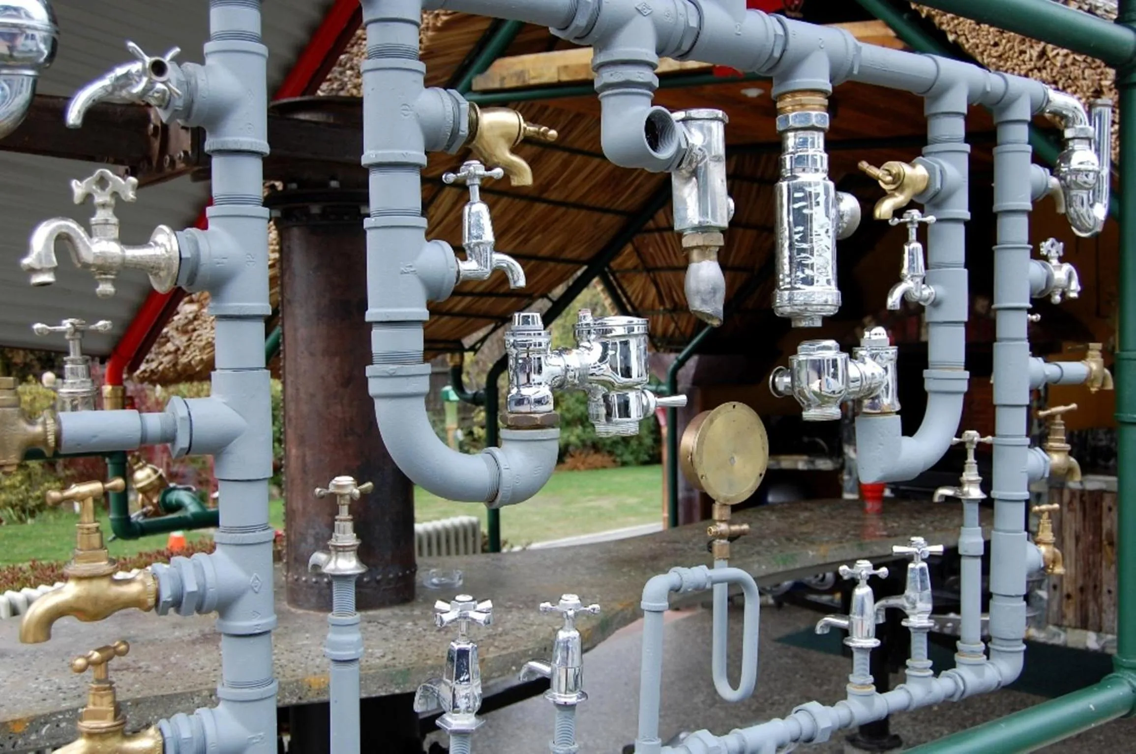 Decorative detail in Queenstown Holiday Park Creeksyde