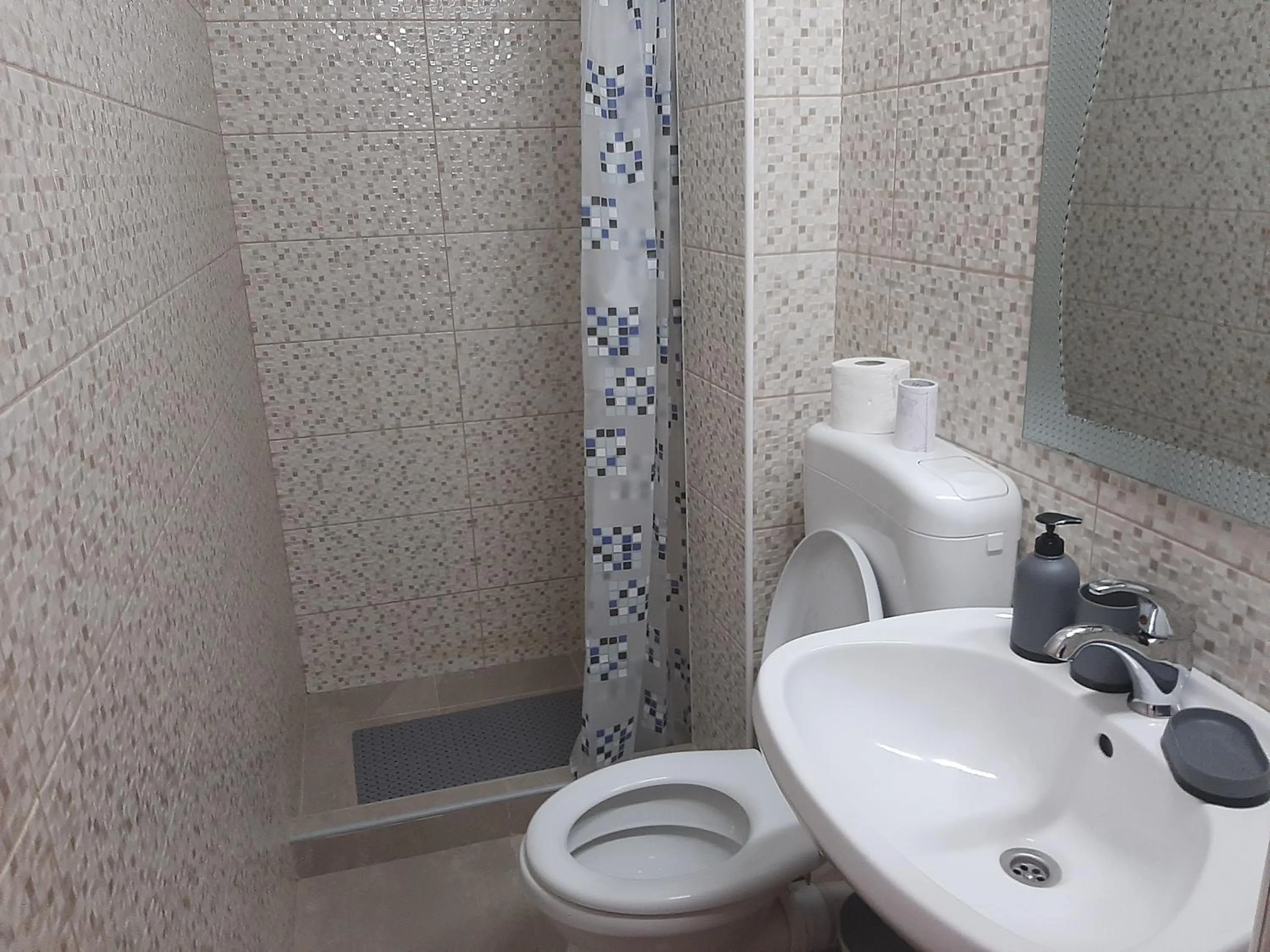 Shower in Vila Fortuna Auri