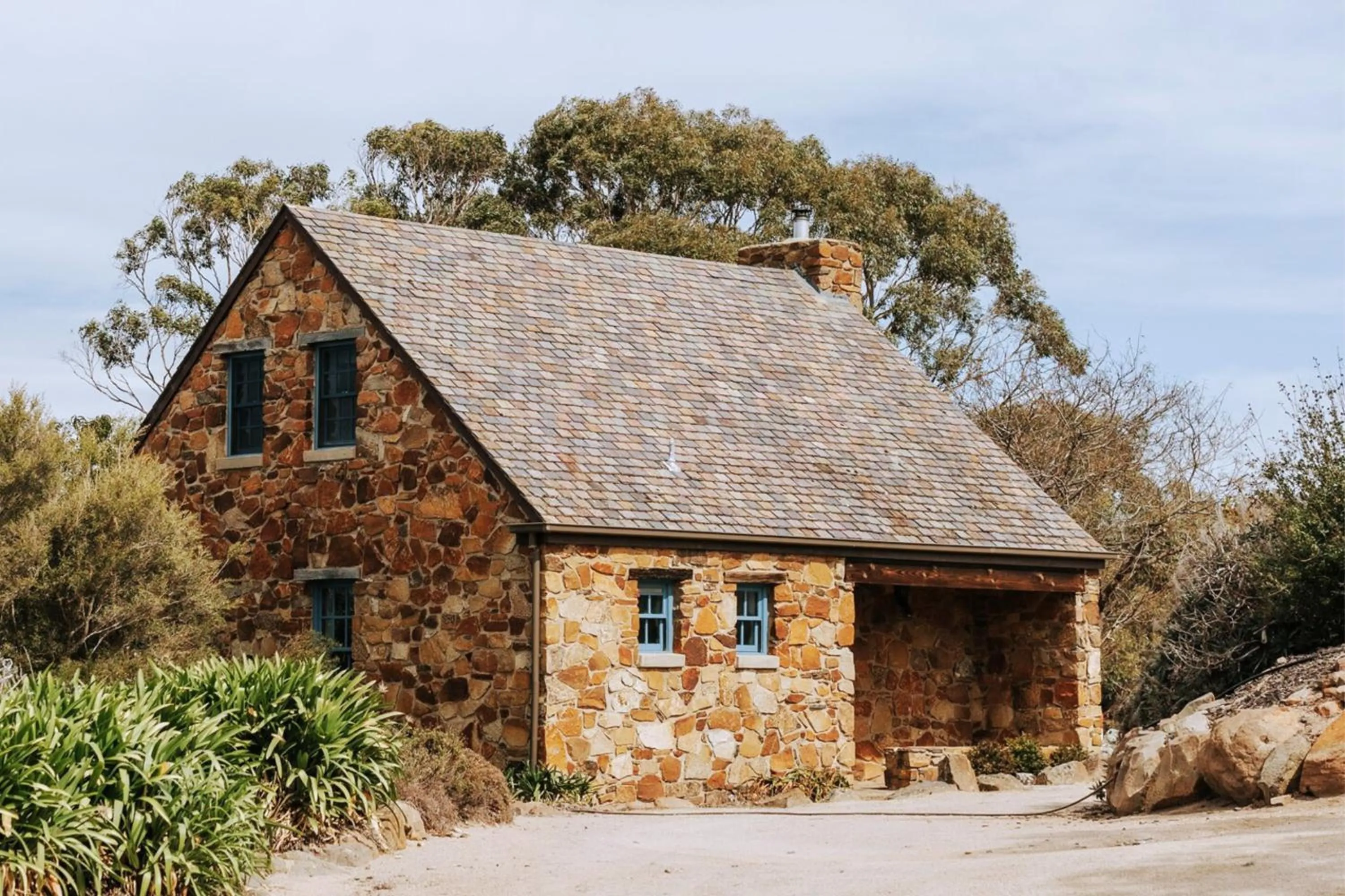 Property building in Piermont Retreat