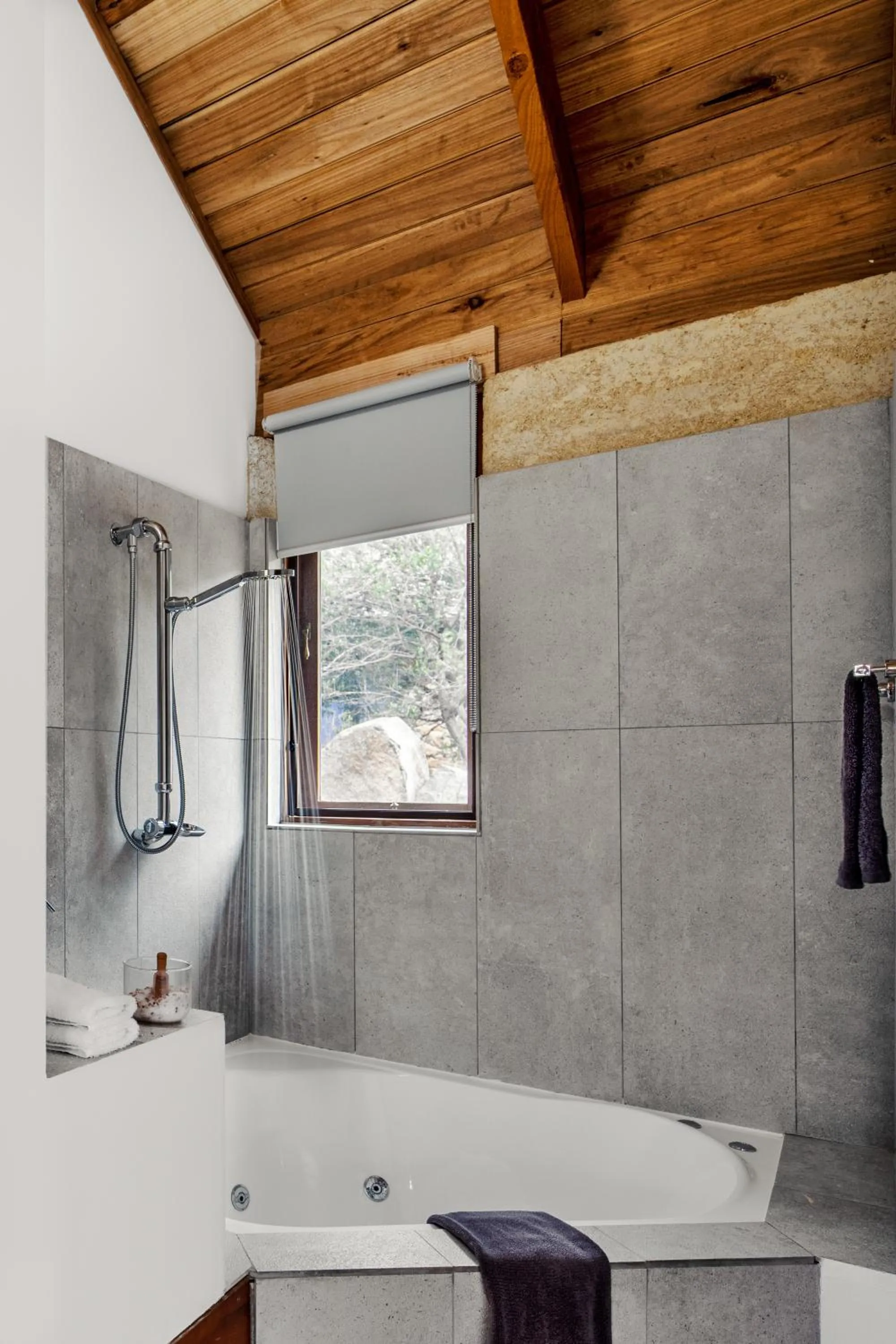 Shower in Piermont Retreat