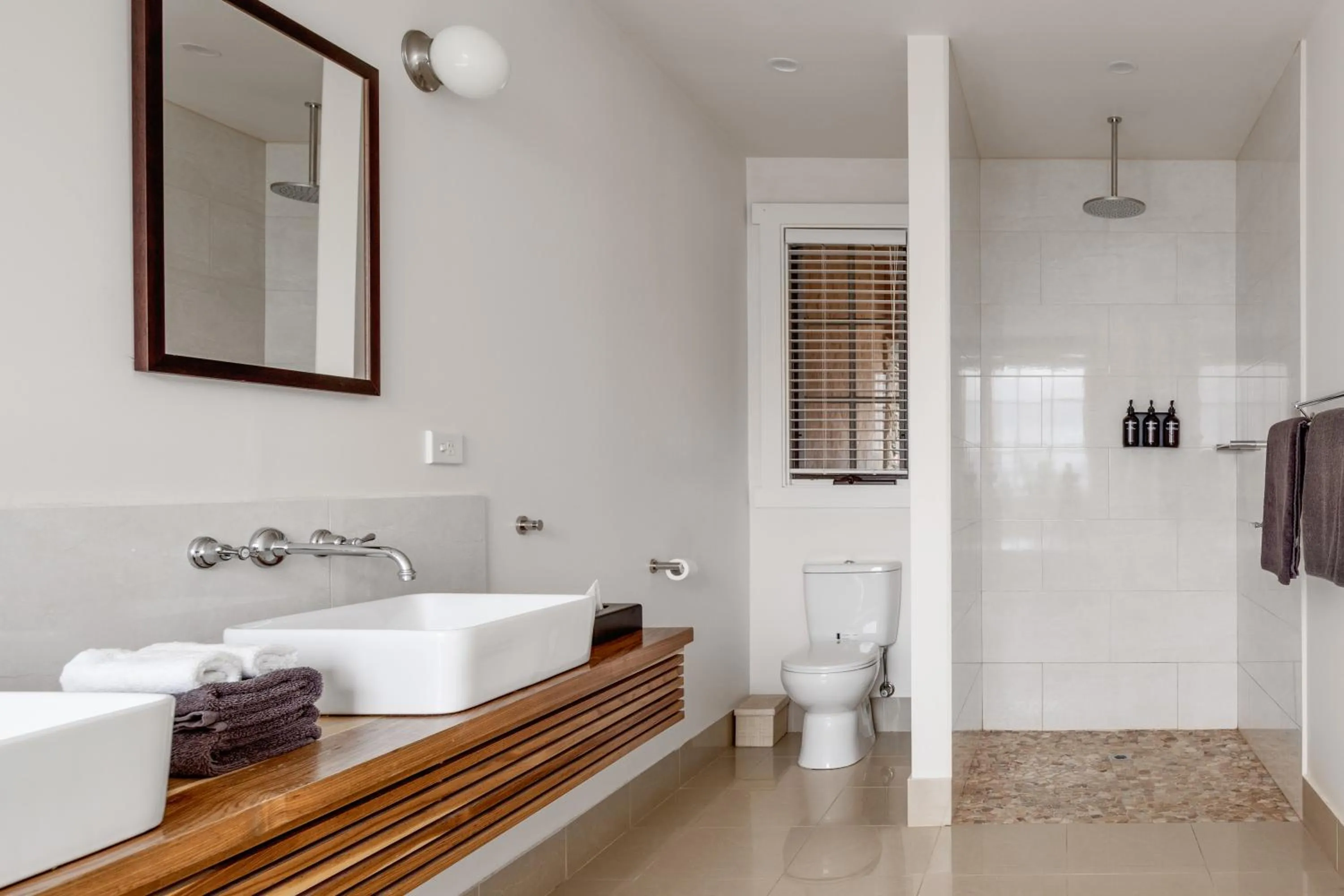 Shower in Piermont Retreat