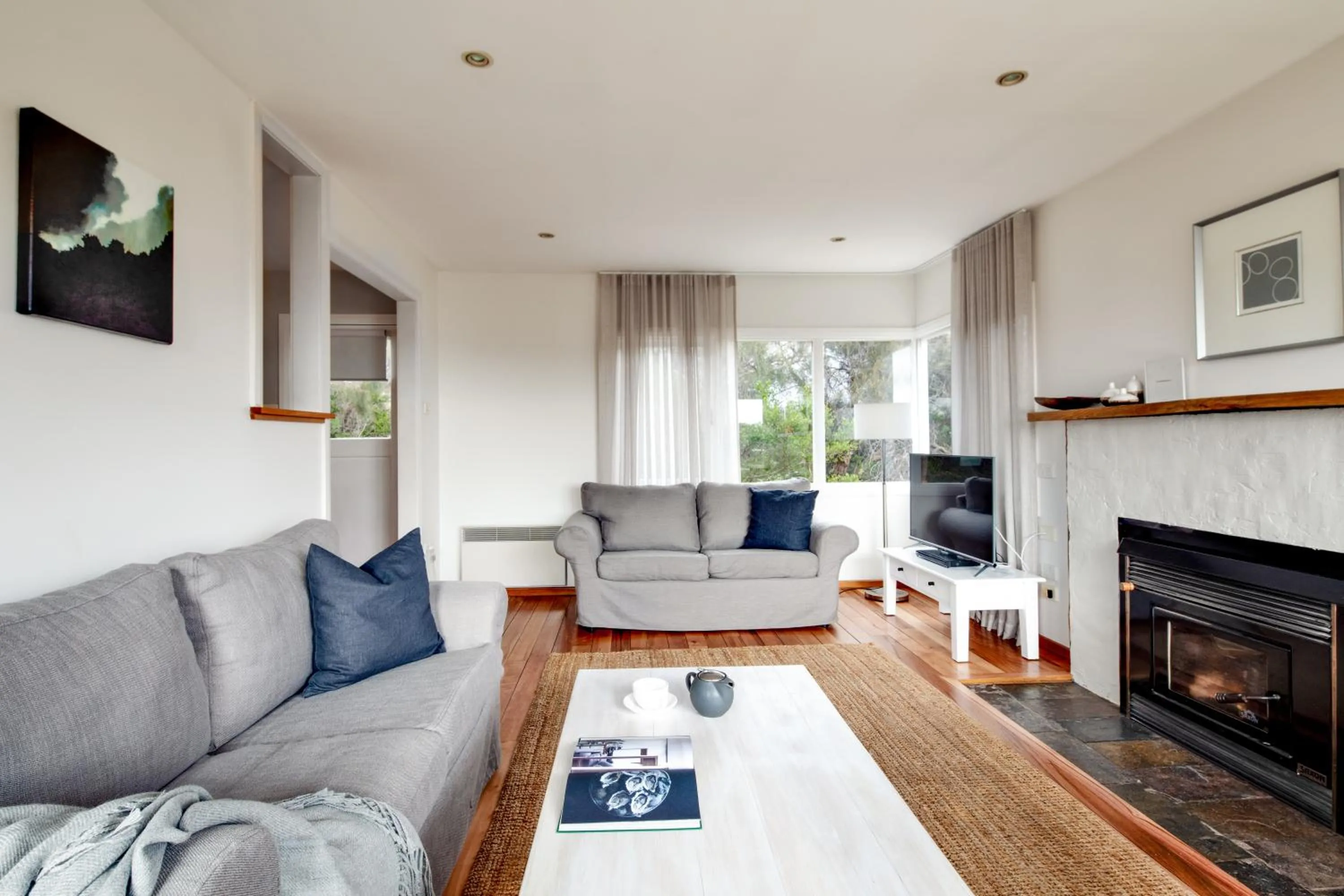 TV and multimedia in Piermont Retreat