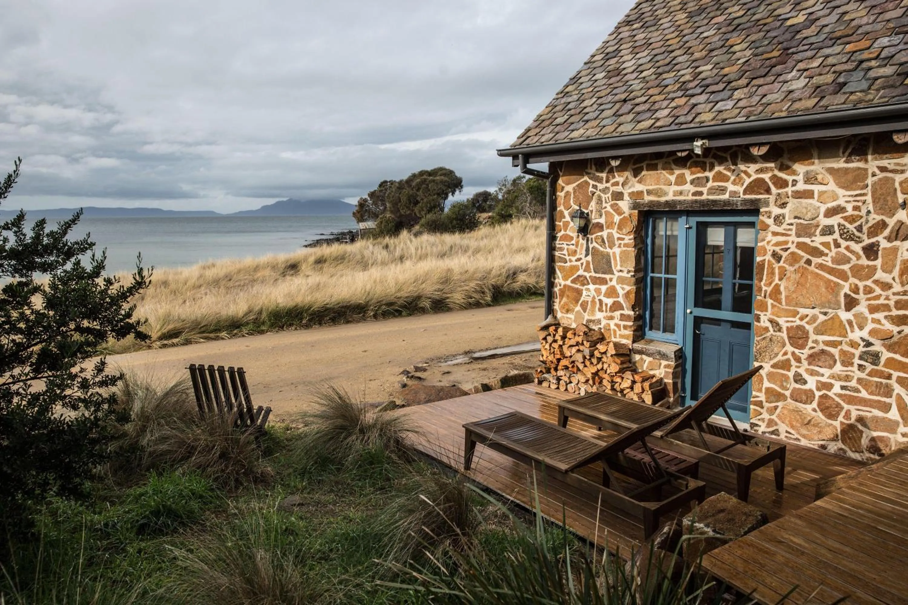 Natural landscape in Piermont Retreat