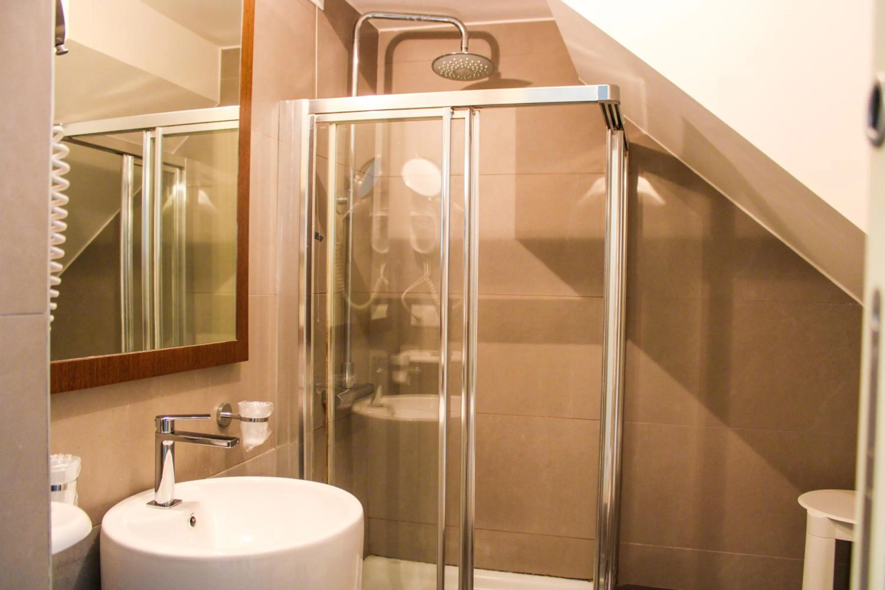 Shower in Al Canal Regio - Guest House