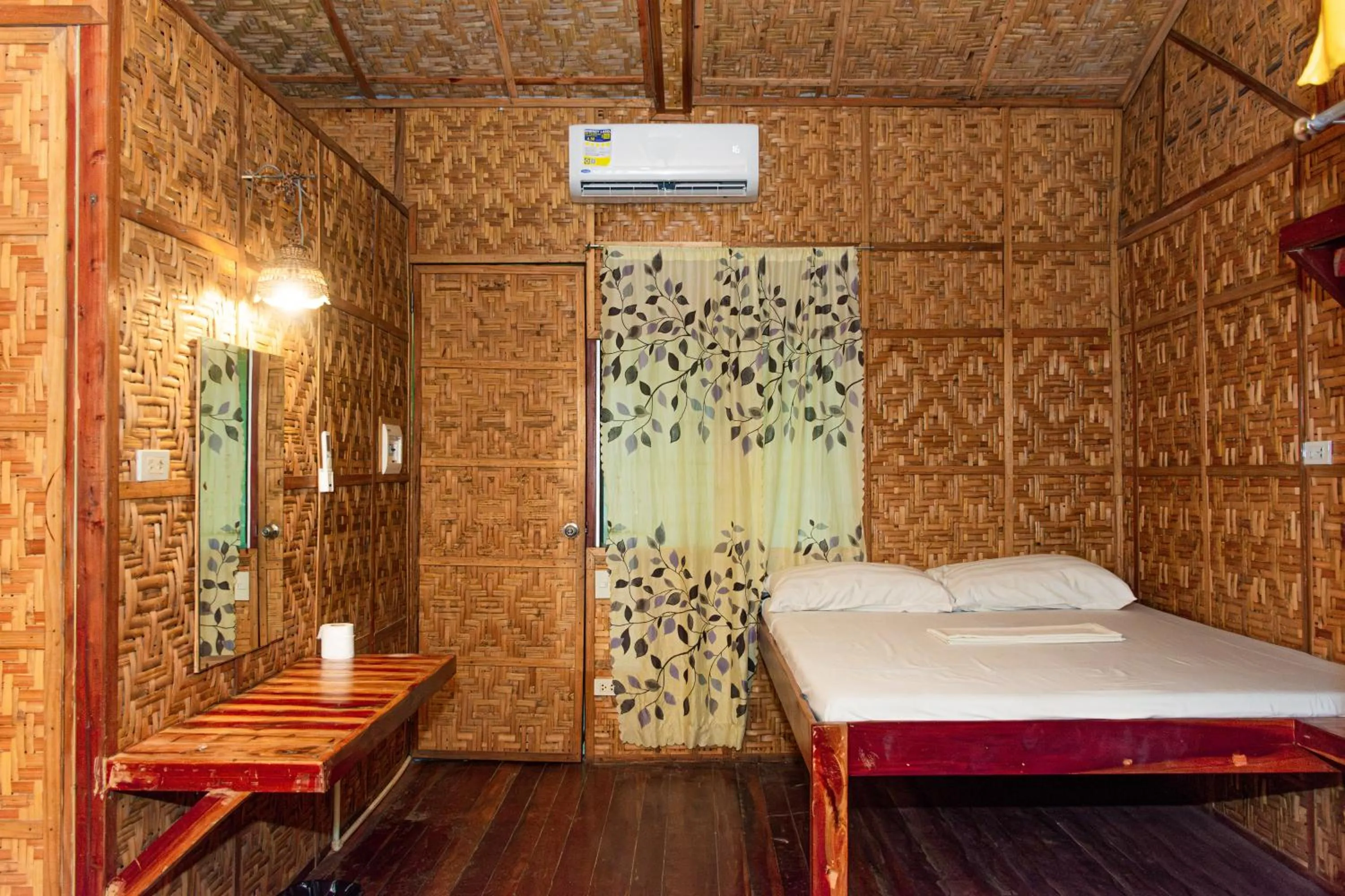 Panglao Chocolate Hills Hostel