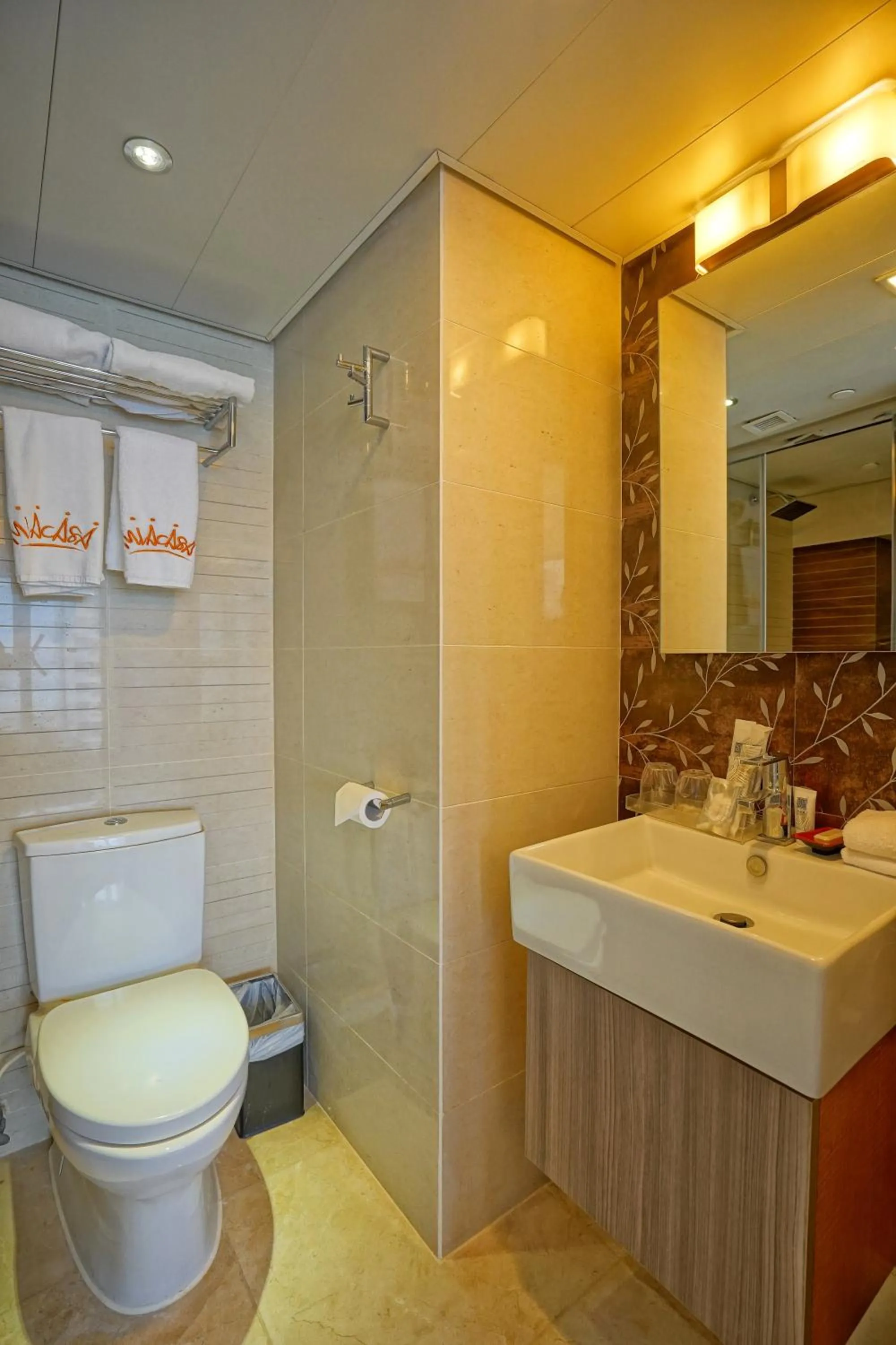 Toilet in Mia Casa Hotel