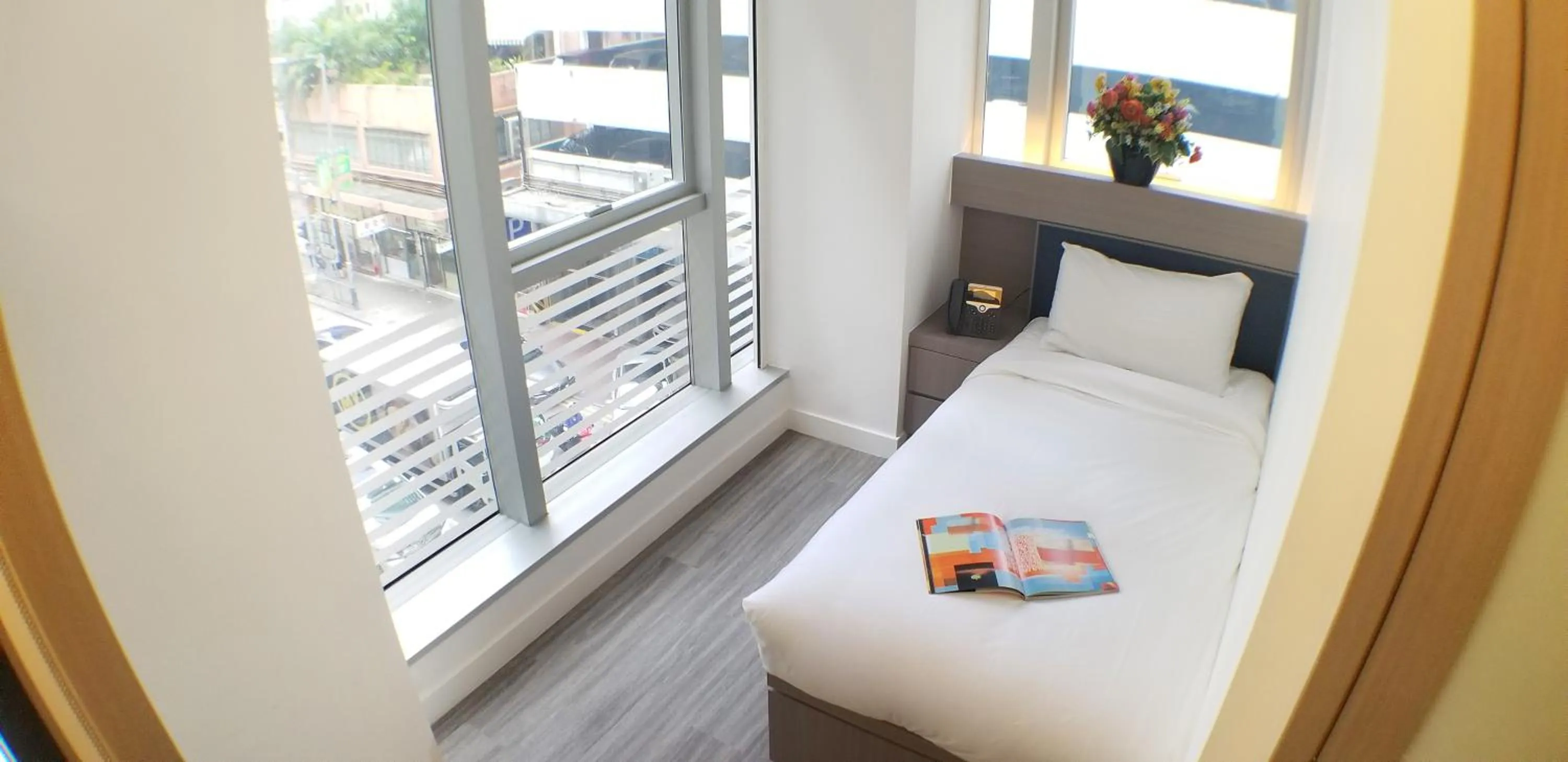 Bedroom, Bed in Mia Casa Hotel