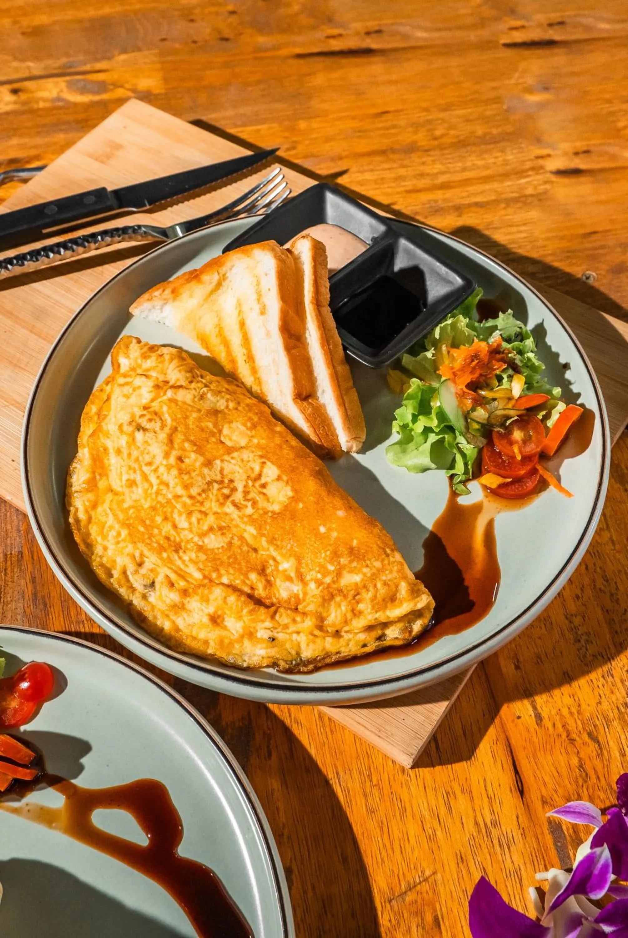 Breakfast in UNOTEL Karon Beach