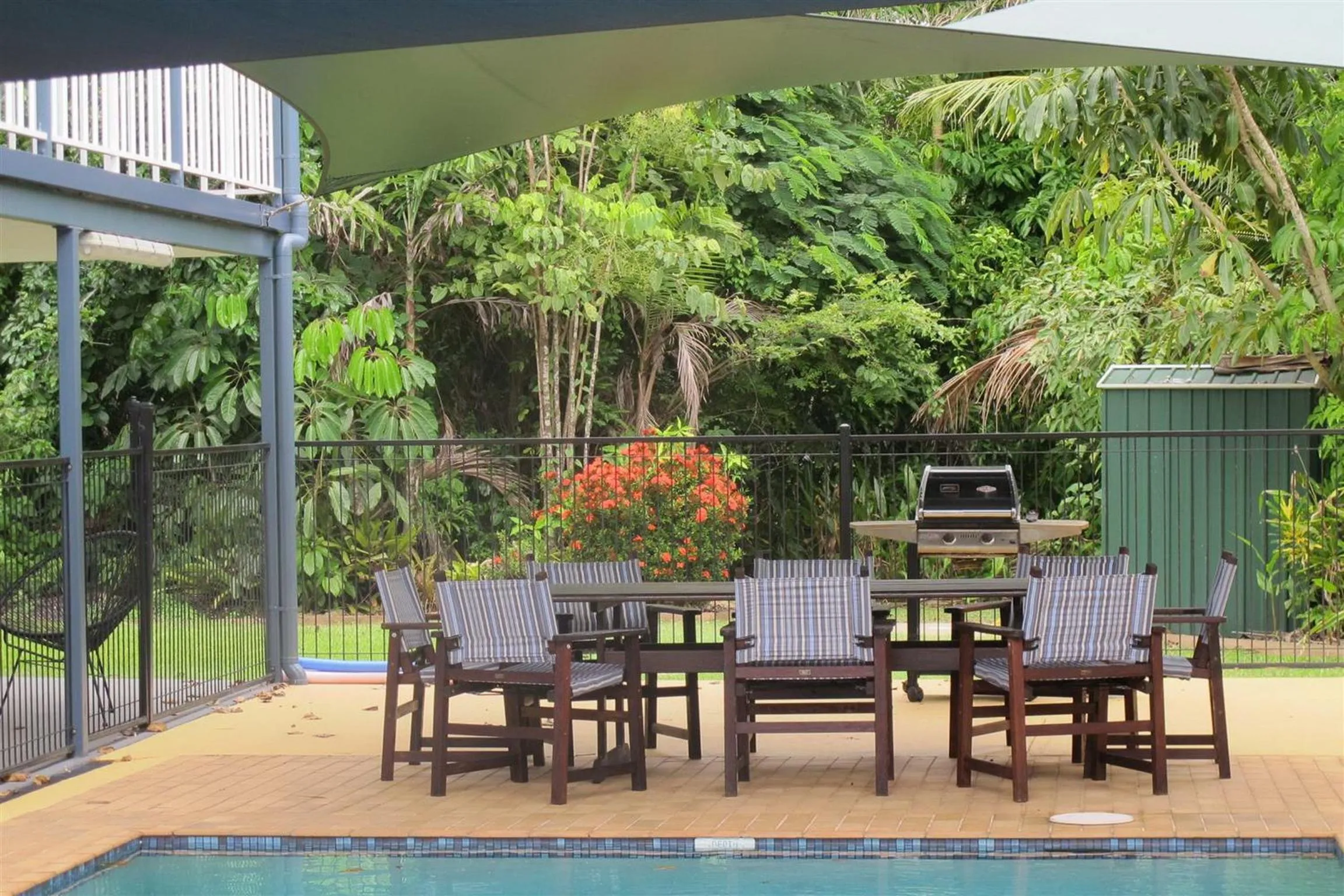 BBQ facilities in Apollo Jewel Beachfront Apartments