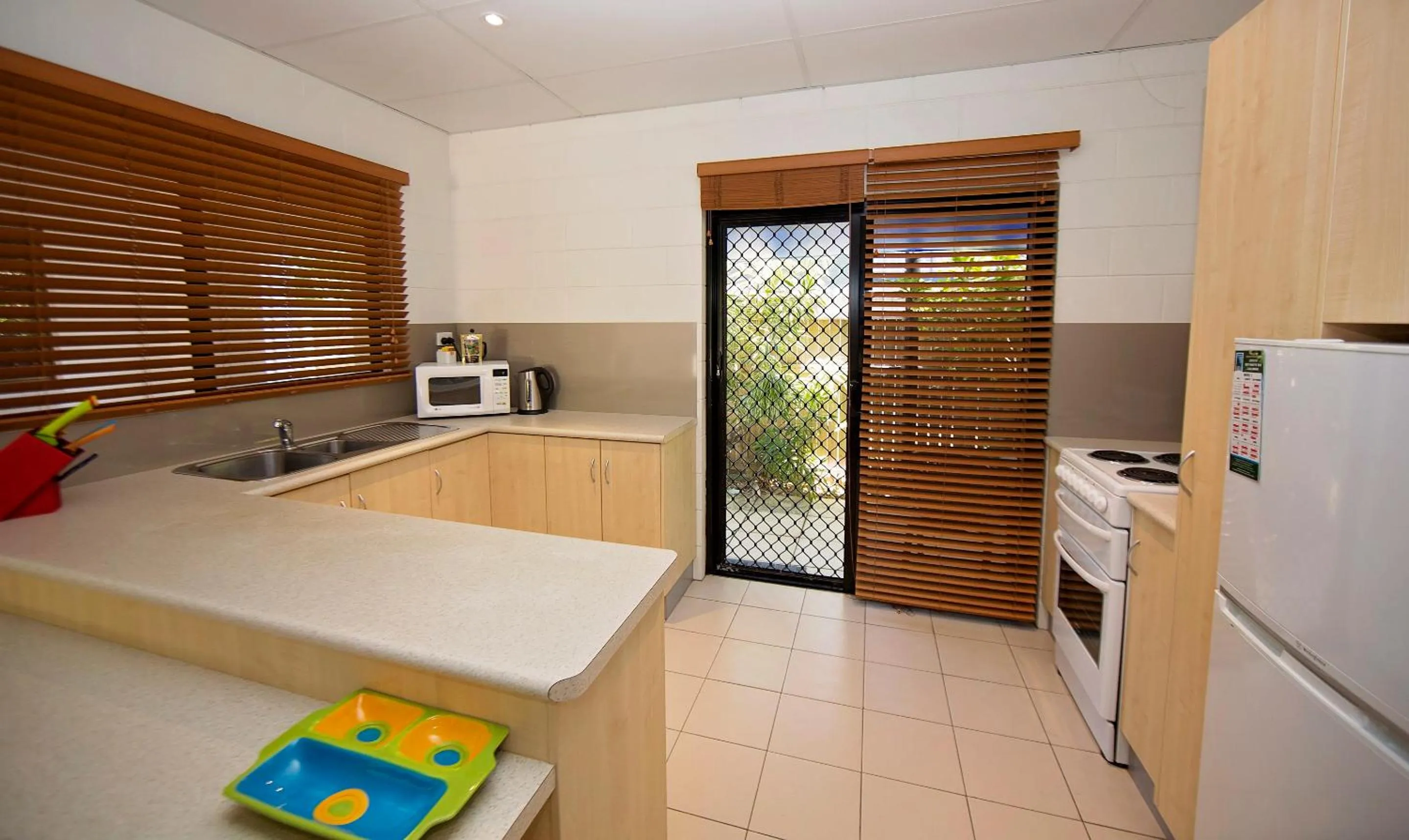 Kitchen or kitchenette in Apollo Jewel Beachfront Apartments