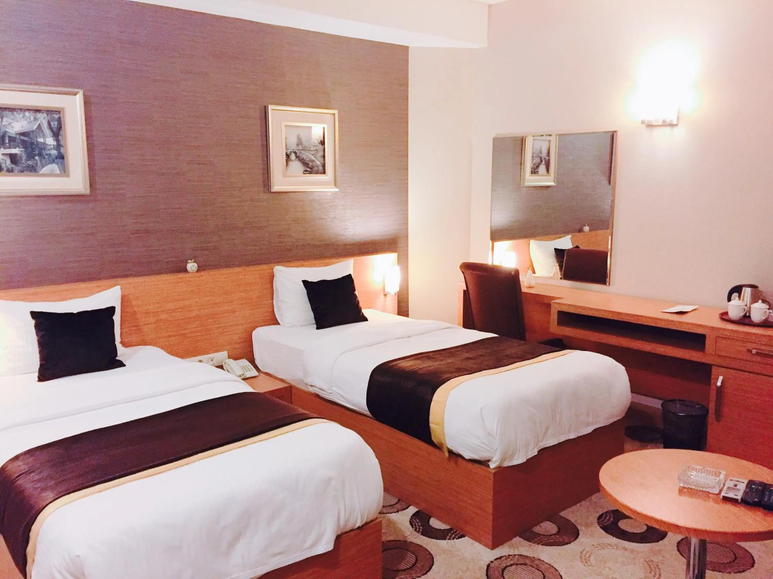 Photo of the whole room, Bed in Grand Palace Hotel Erbil