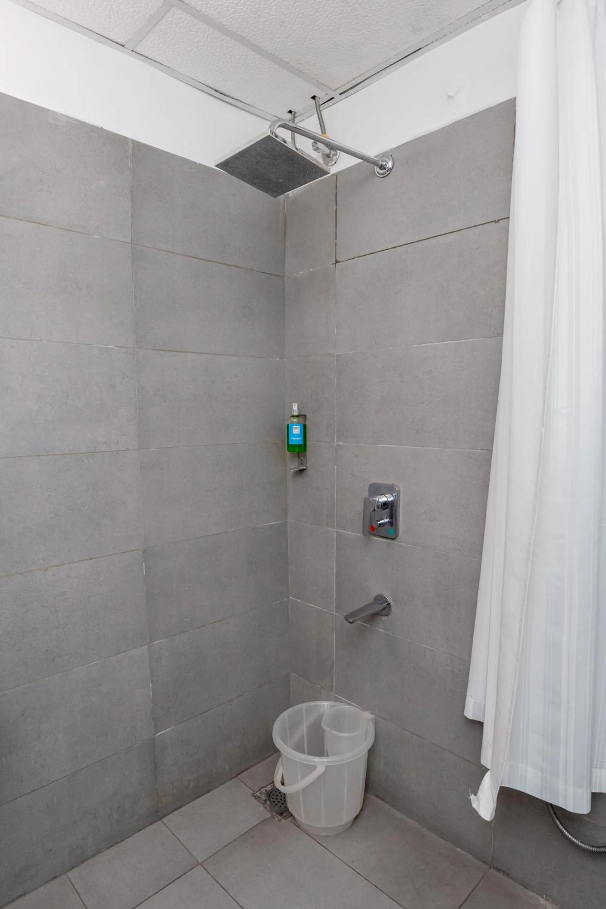 Bathroom in Magnum Resorts- Near Candolim Beach, Goa