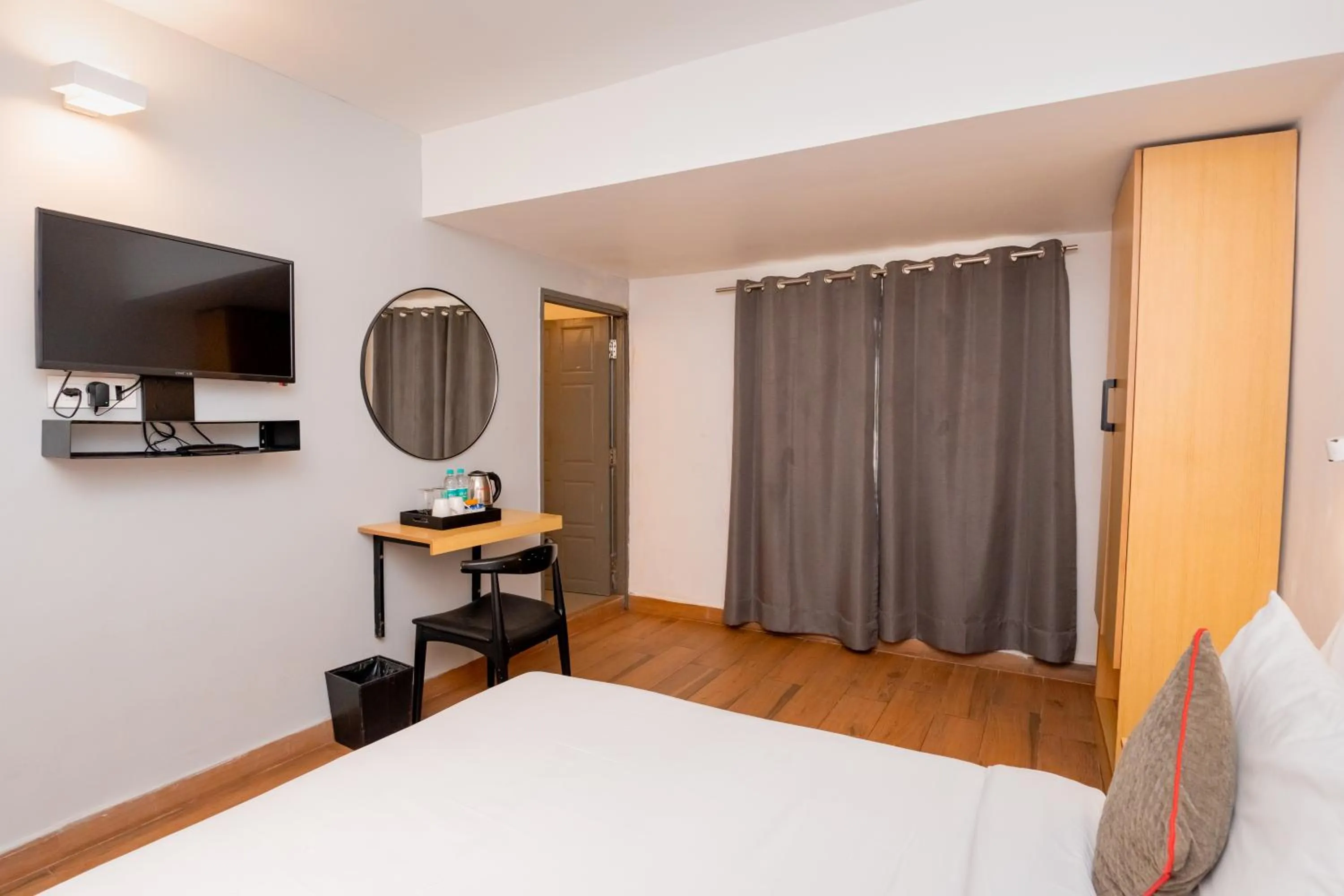 Bedroom, Bed in Magnum Resorts- Near Candolim Beach, Goa