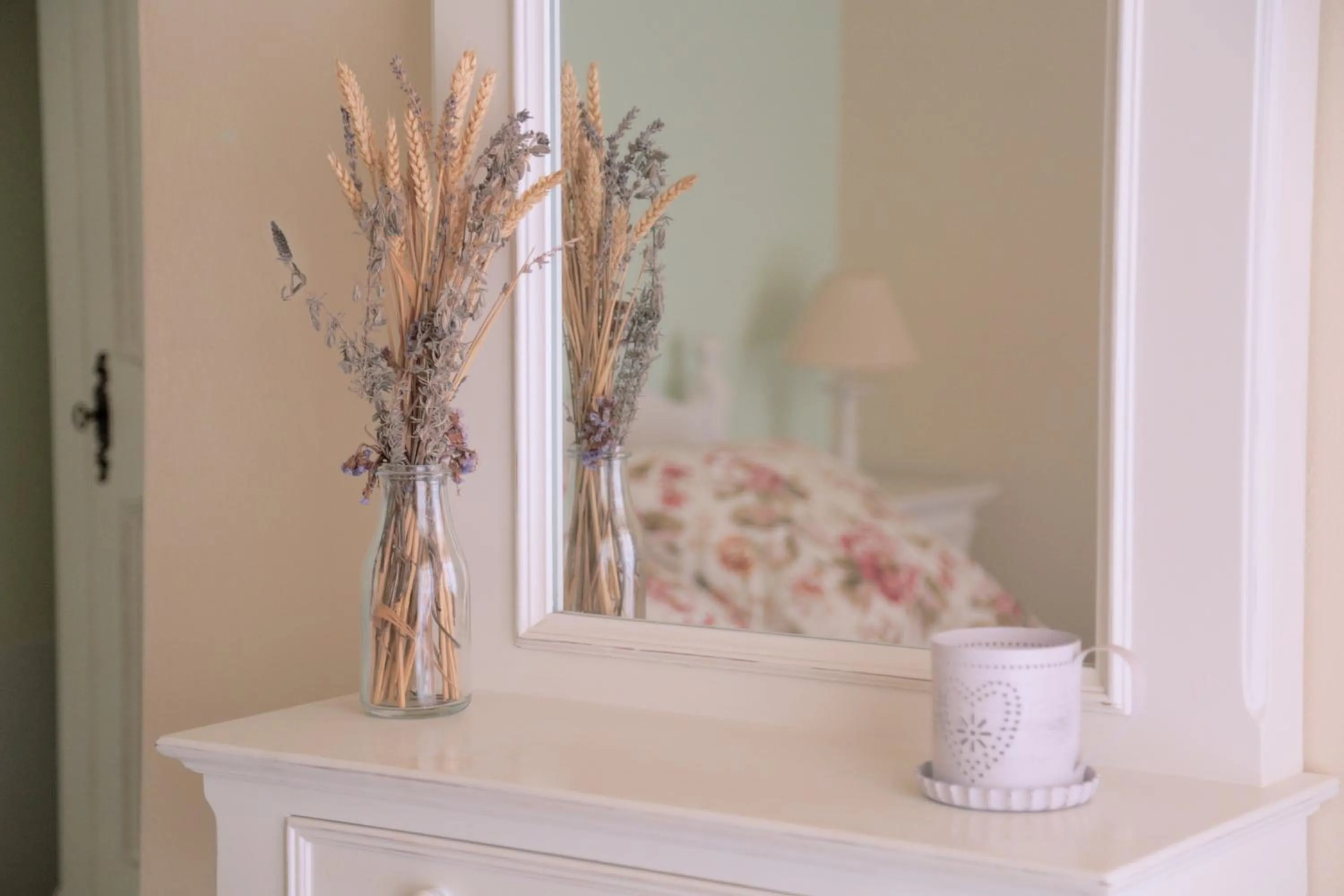 Decorative detail in Triantafilia Guesthouse