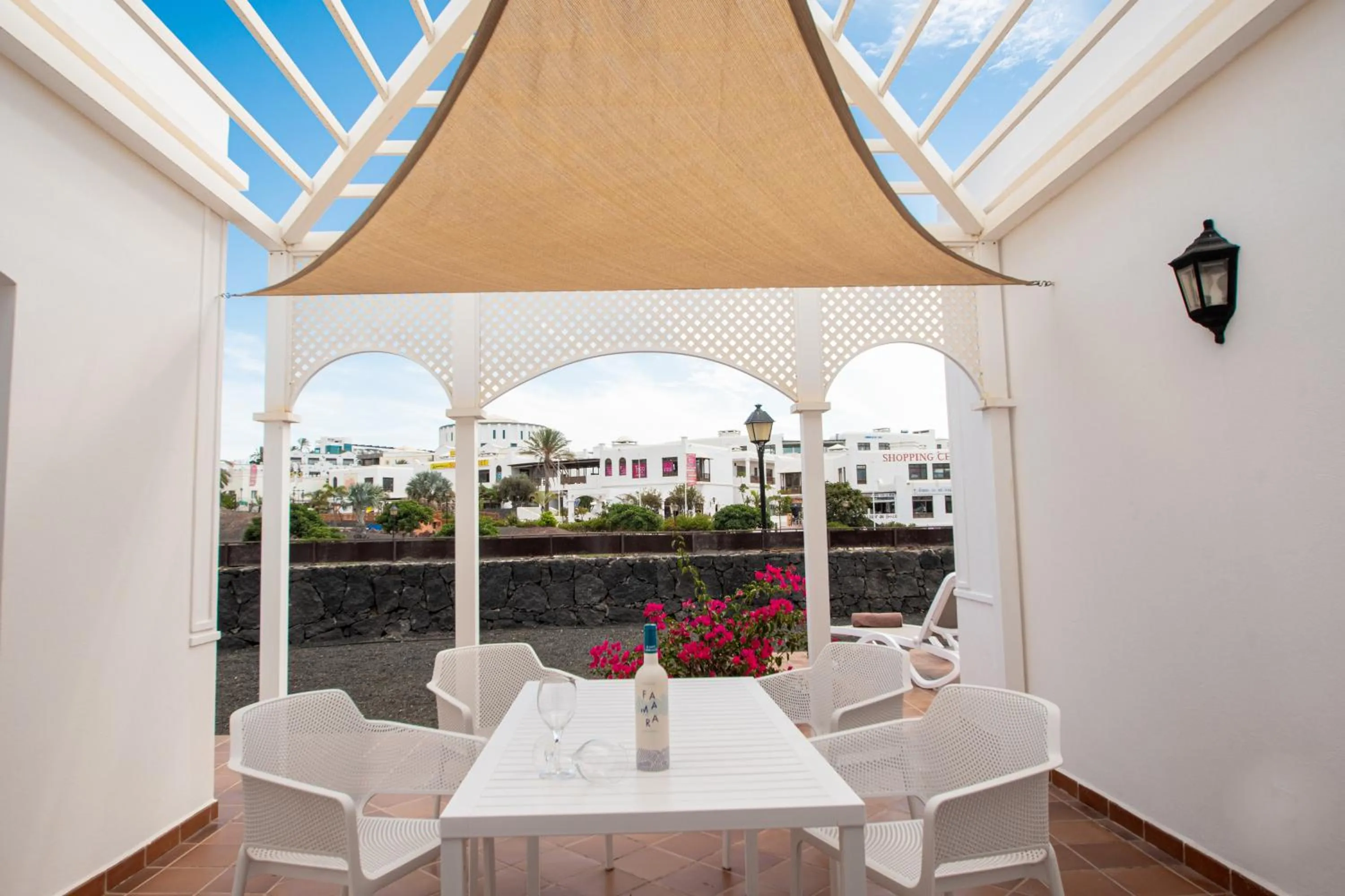 Balcony/Terrace in Apartamentos LIVVO Coloradamar