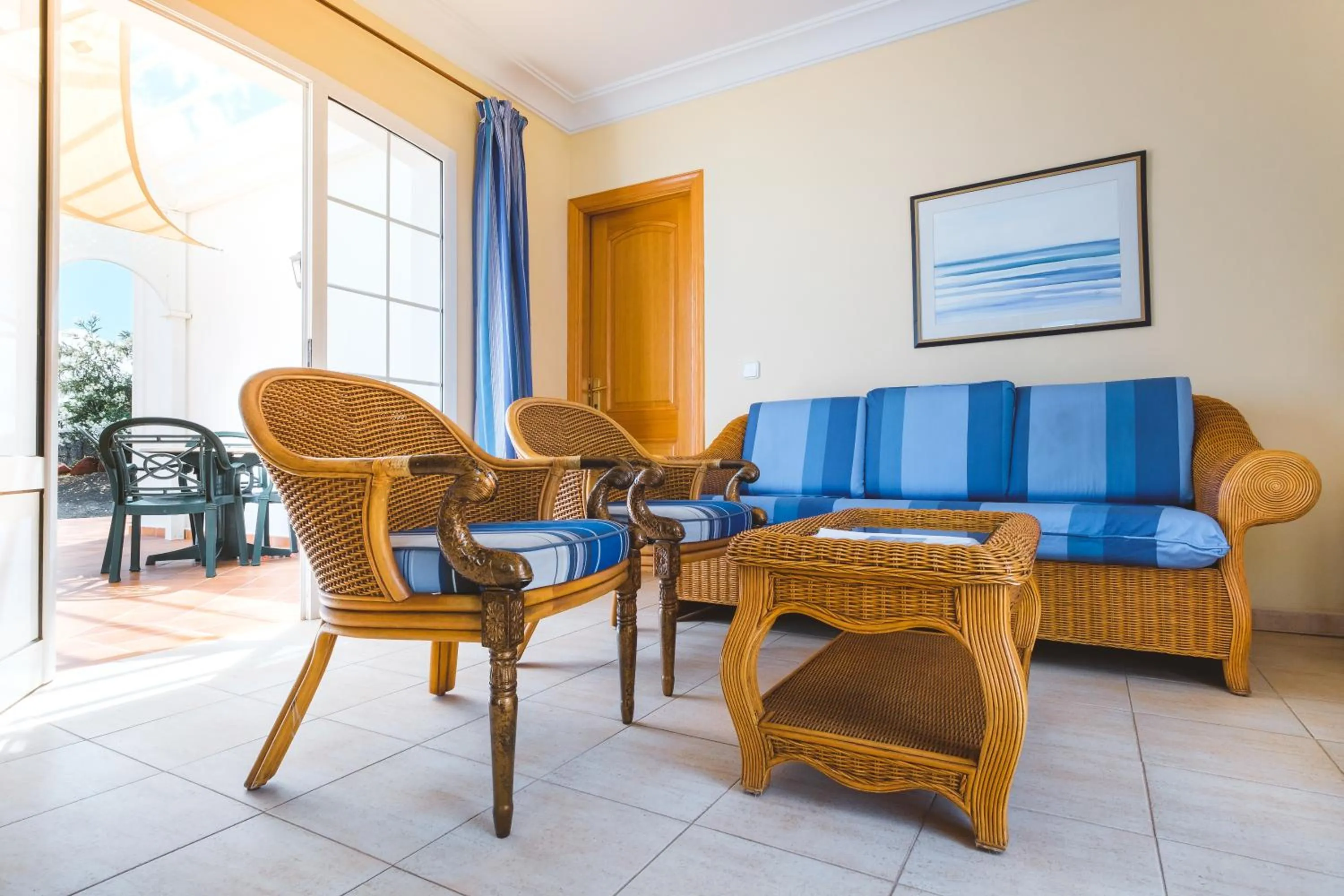 Living room in Apartamentos LIVVO Coloradamar