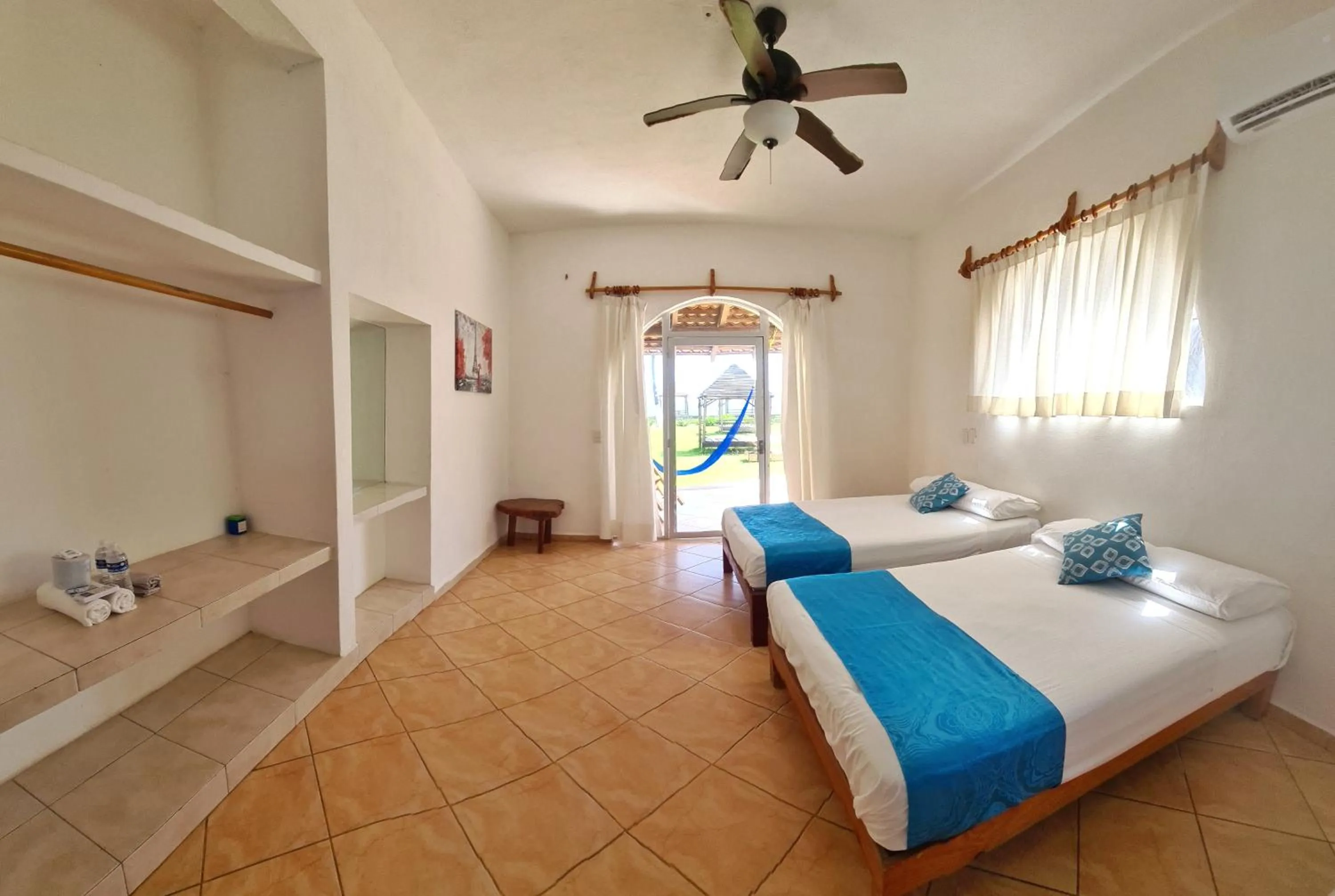 Bed in Bungalows Las Brisas Acapulco