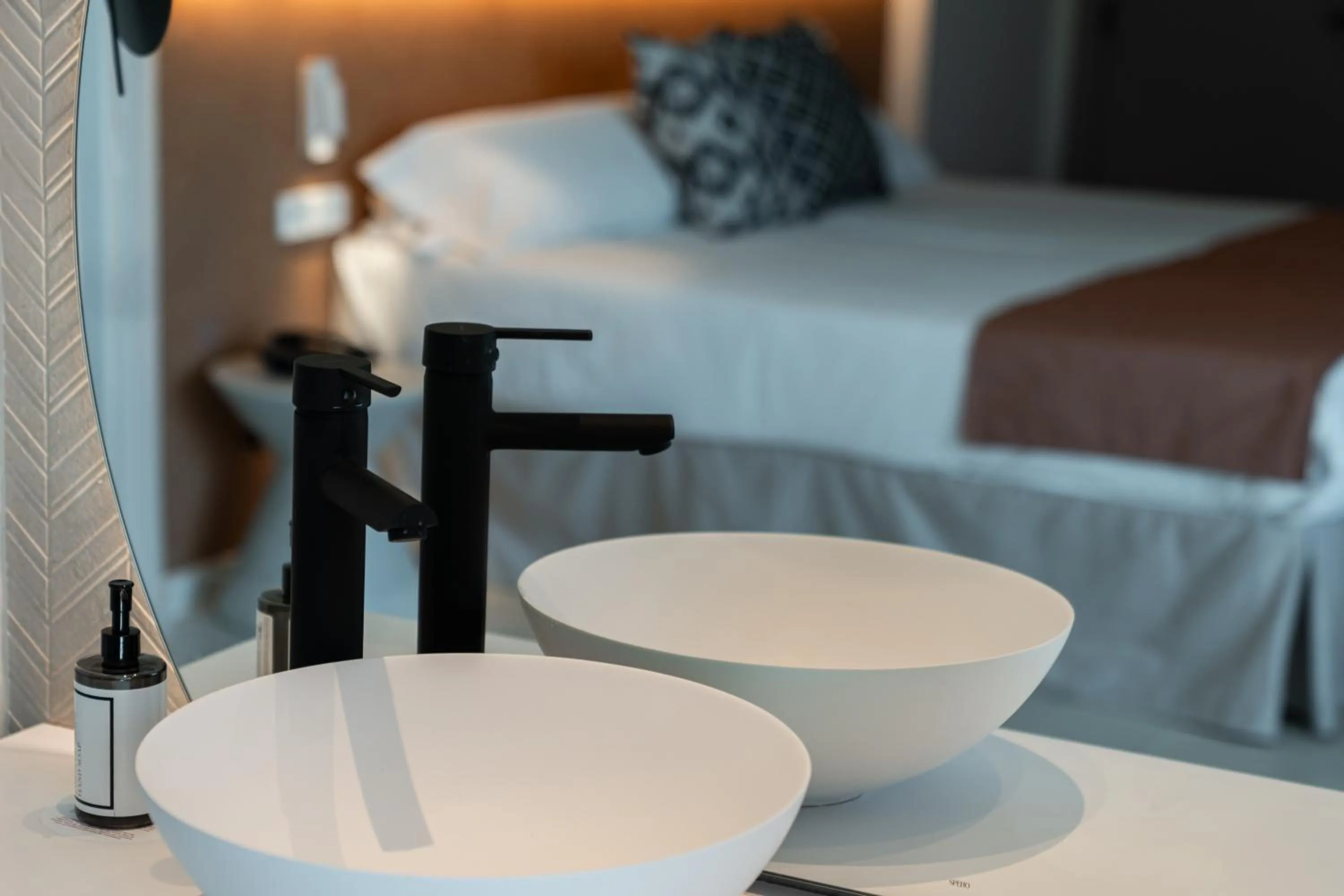 Bathroom, Bed in FERGUS Bermudas