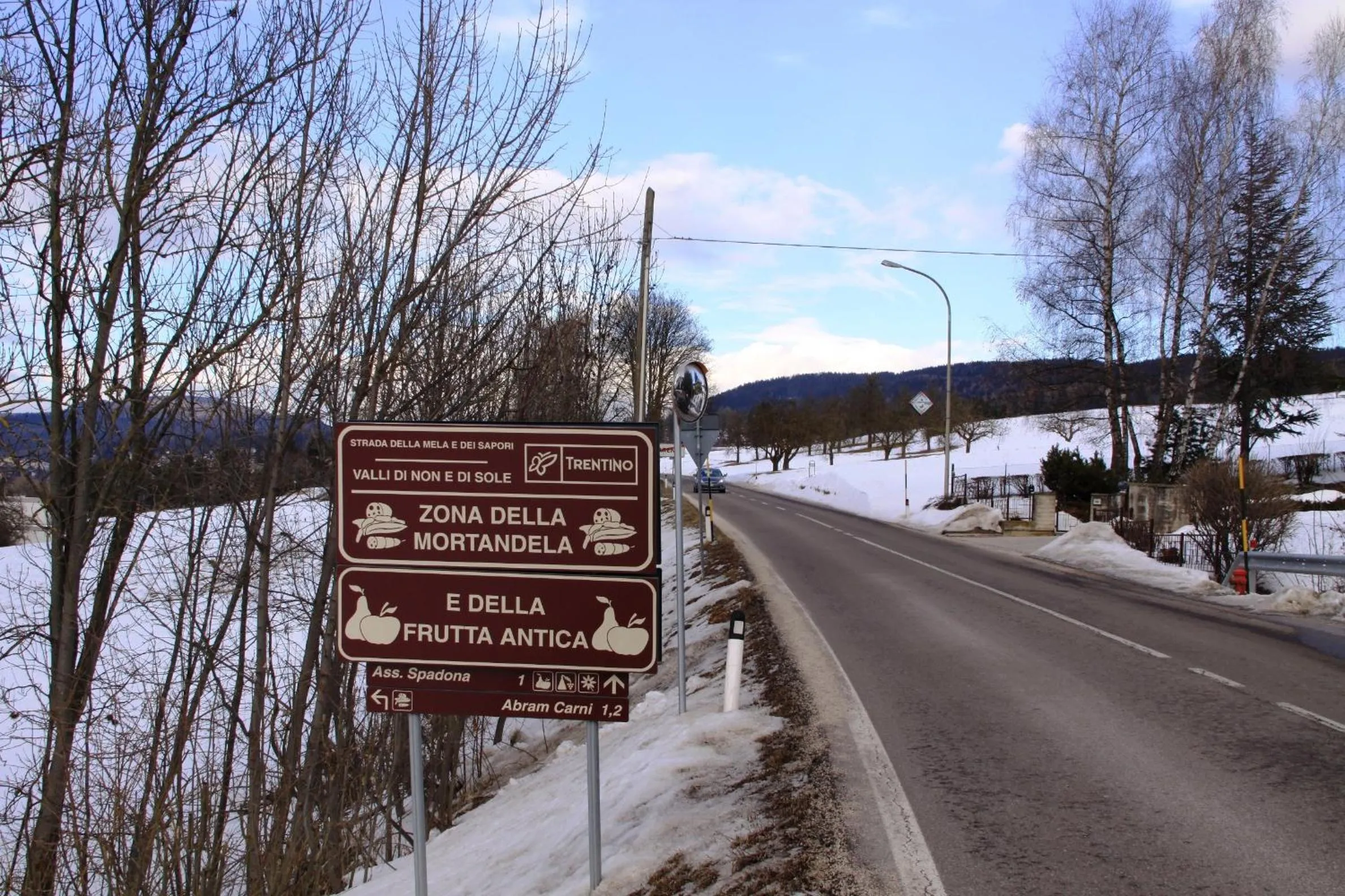 Property building in Garni Biancaneve Ruffrè-Mendola