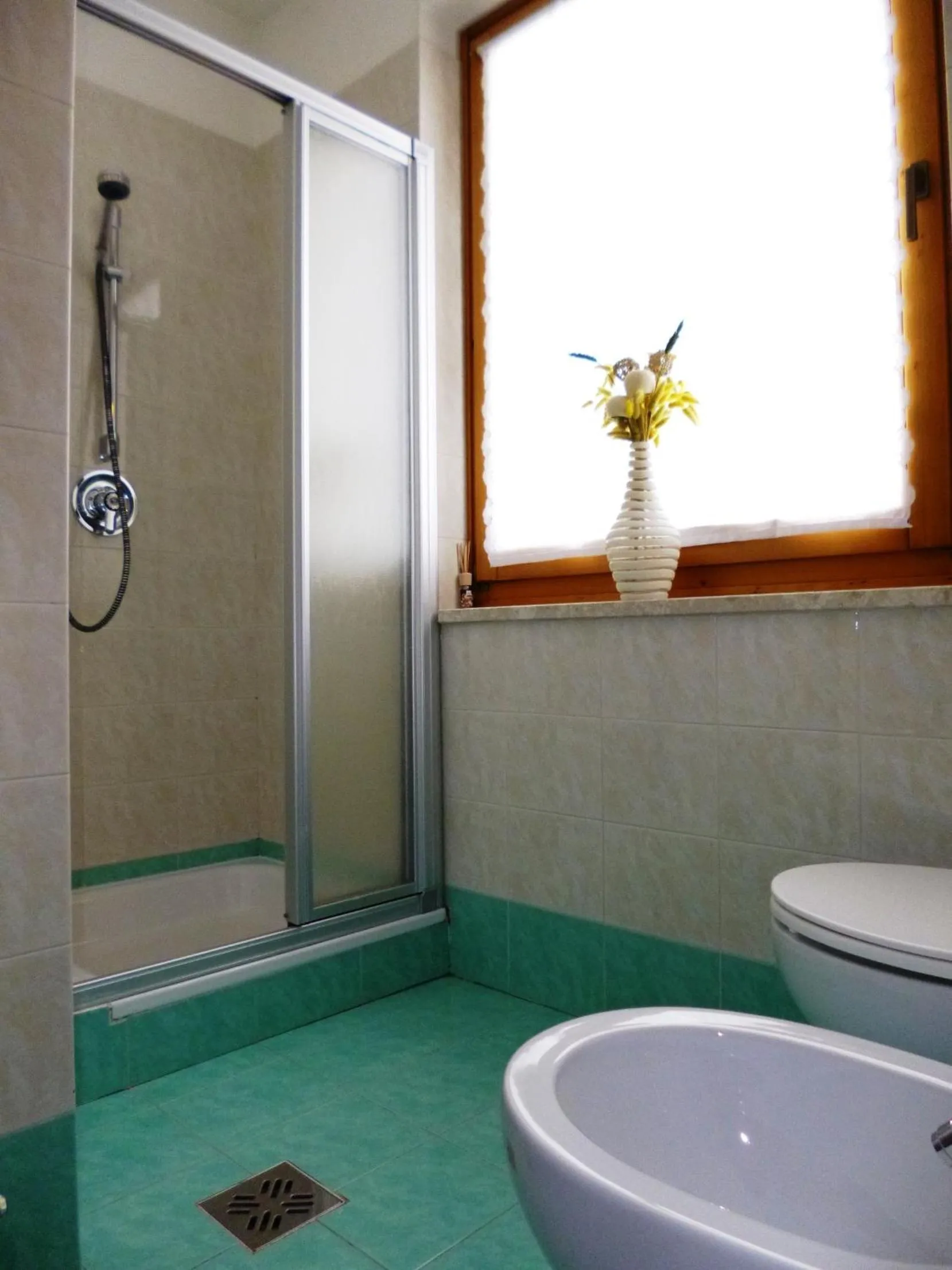 Bathroom in Garni Biancaneve Ruffrè-Mendola