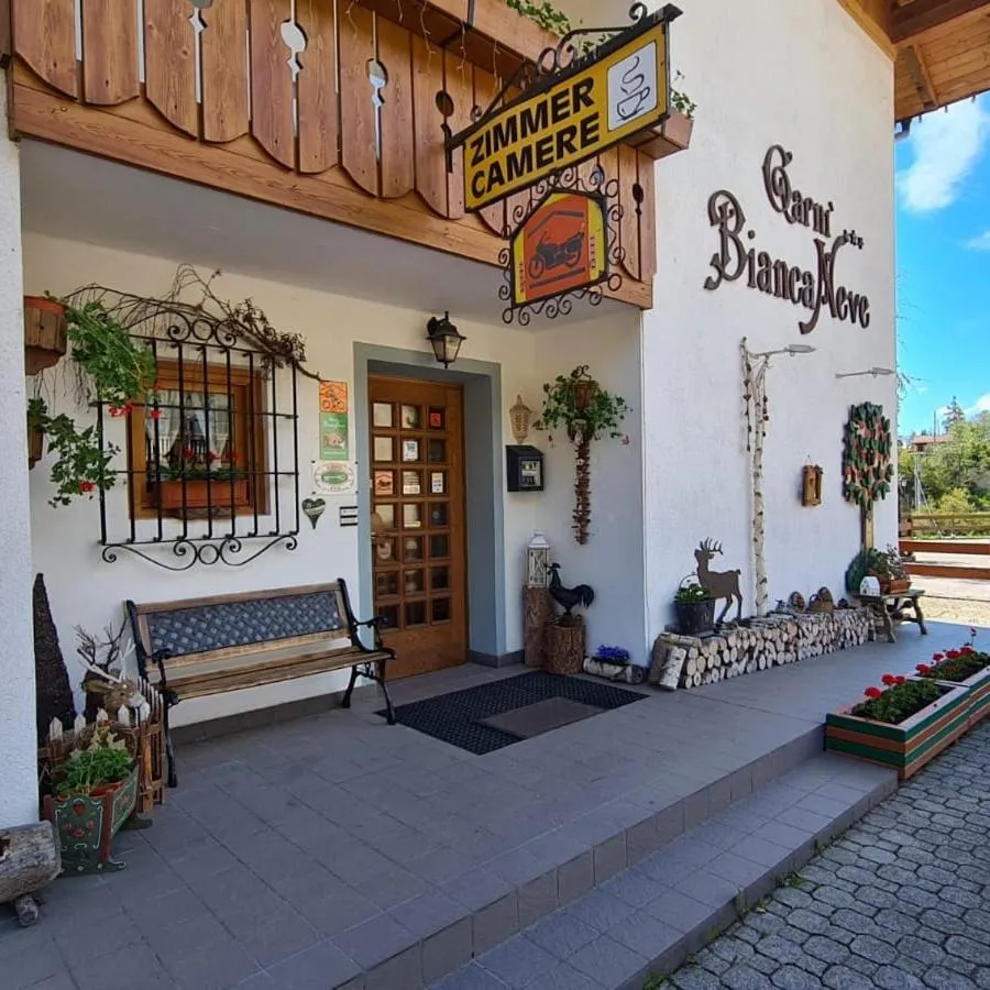 Garni Biancaneve Ruffrè-Mendola