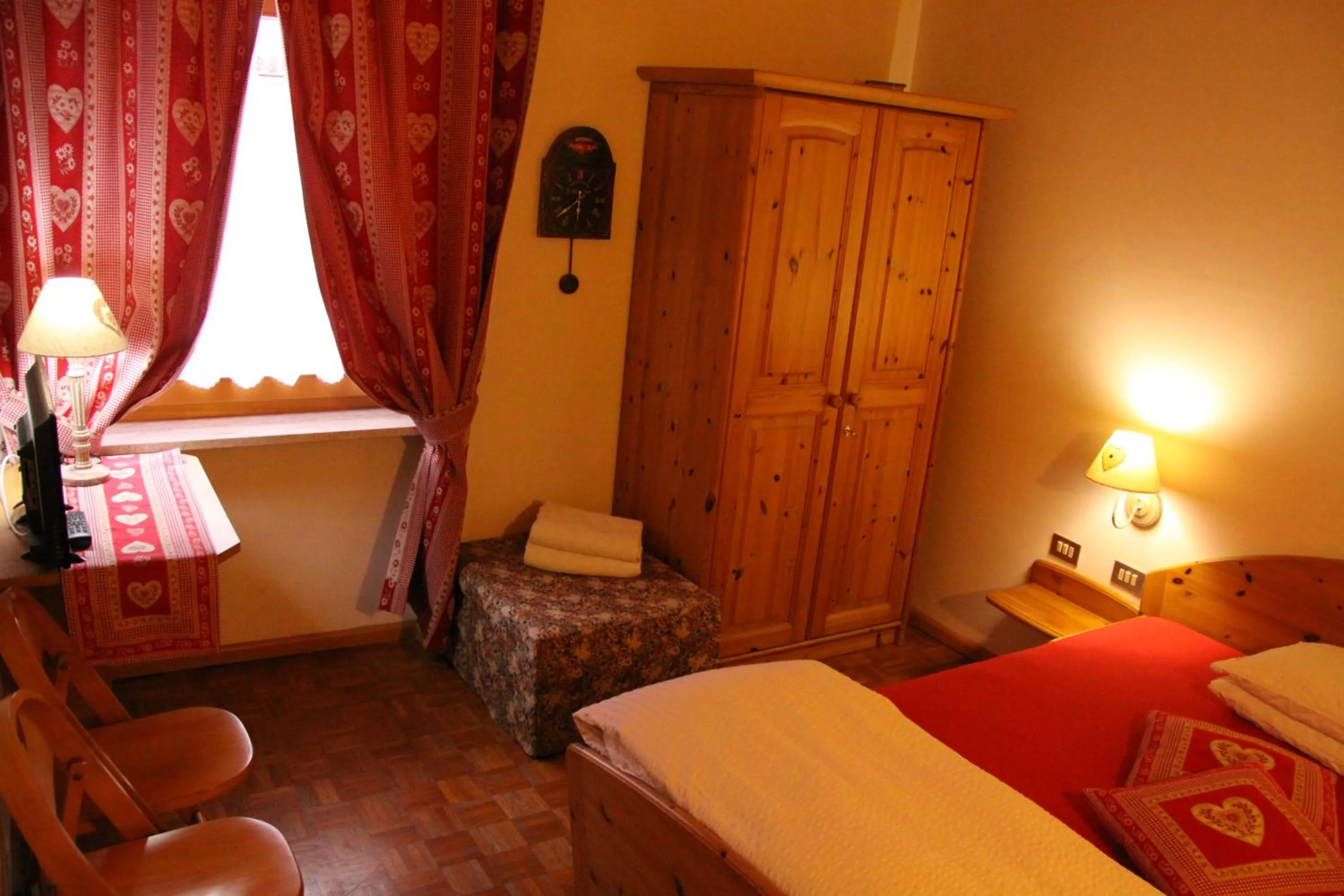 Bed in Garni Biancaneve Ruffrè-Mendola