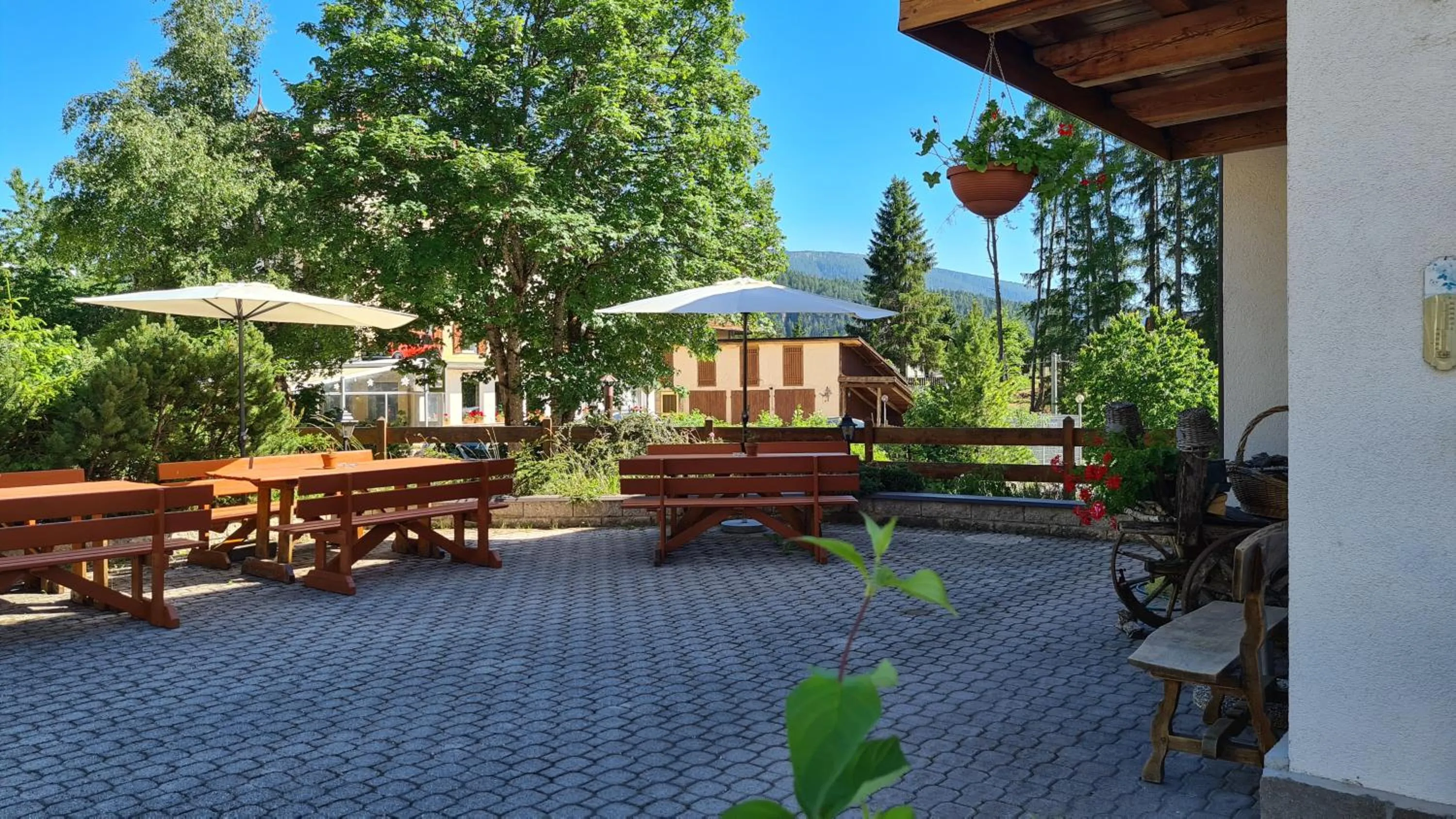 Garni Biancaneve Ruffrè-Mendola