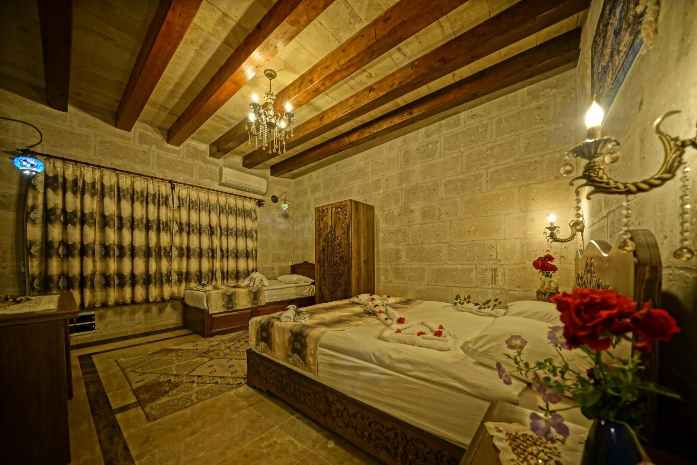 TV and multimedia, Bed in Goreme Valley Cave House