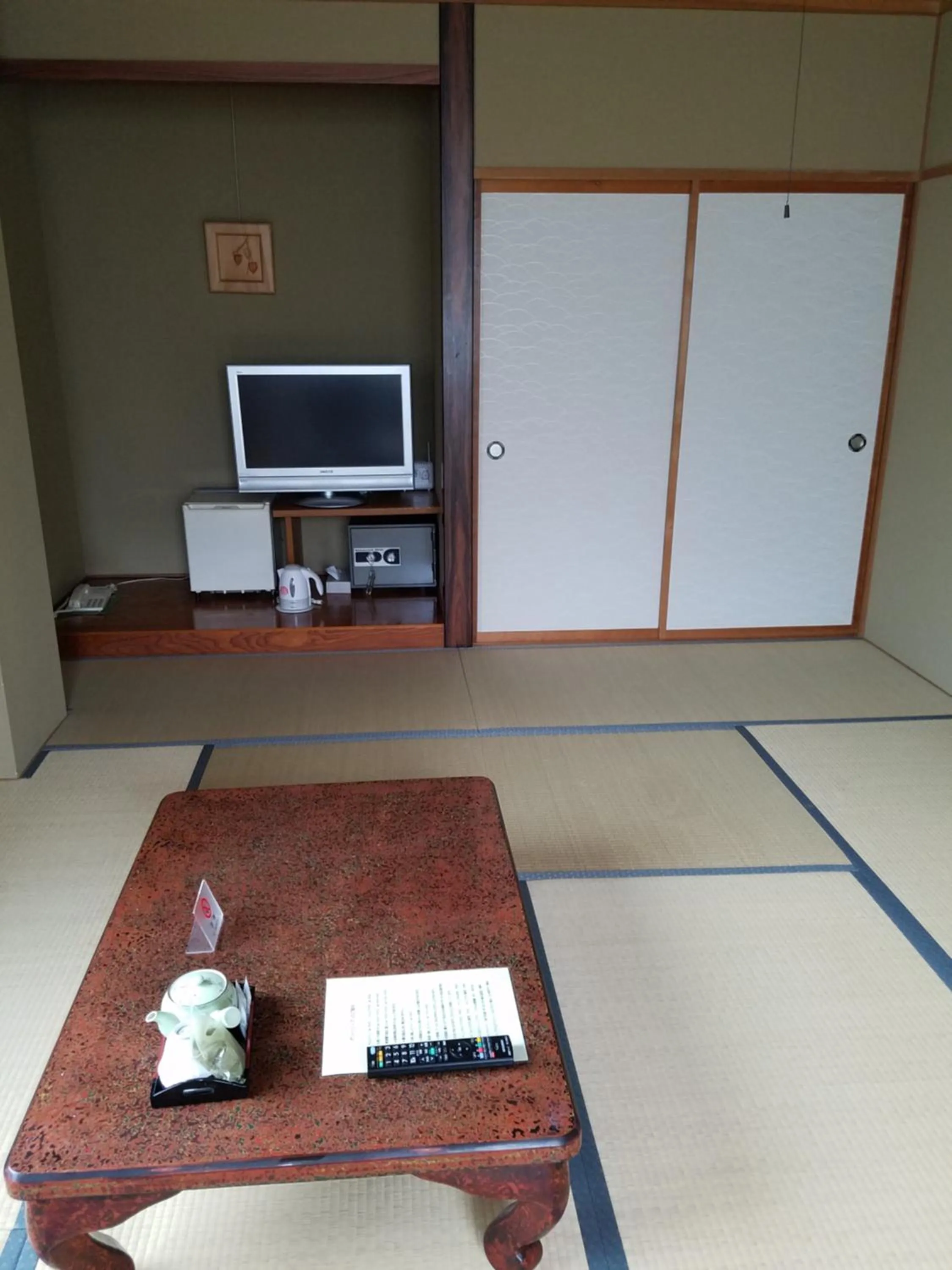 TV and multimedia in Hakuba Hotel Hana-no-Sato