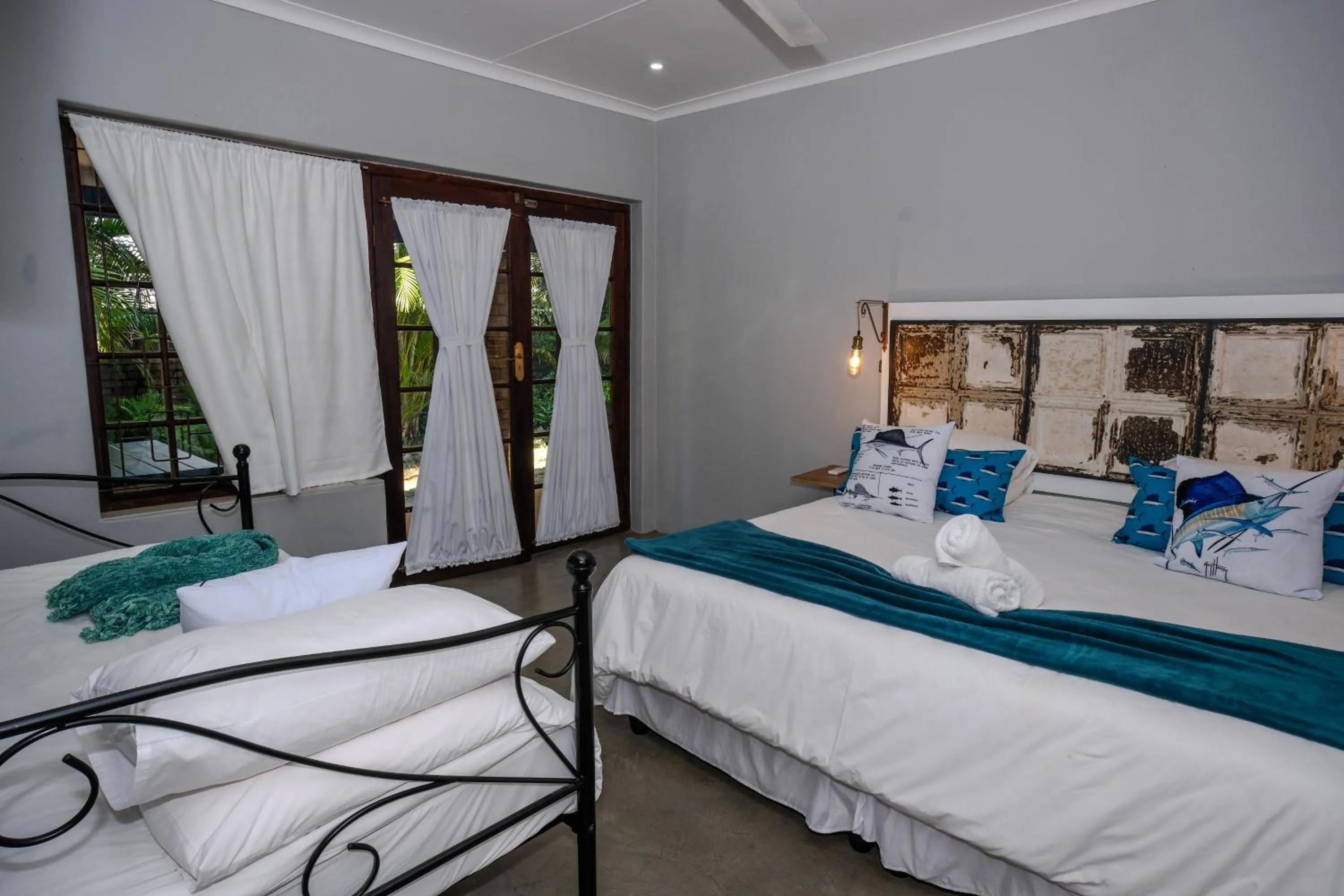 Bed in Marlin Lodge St Lucia