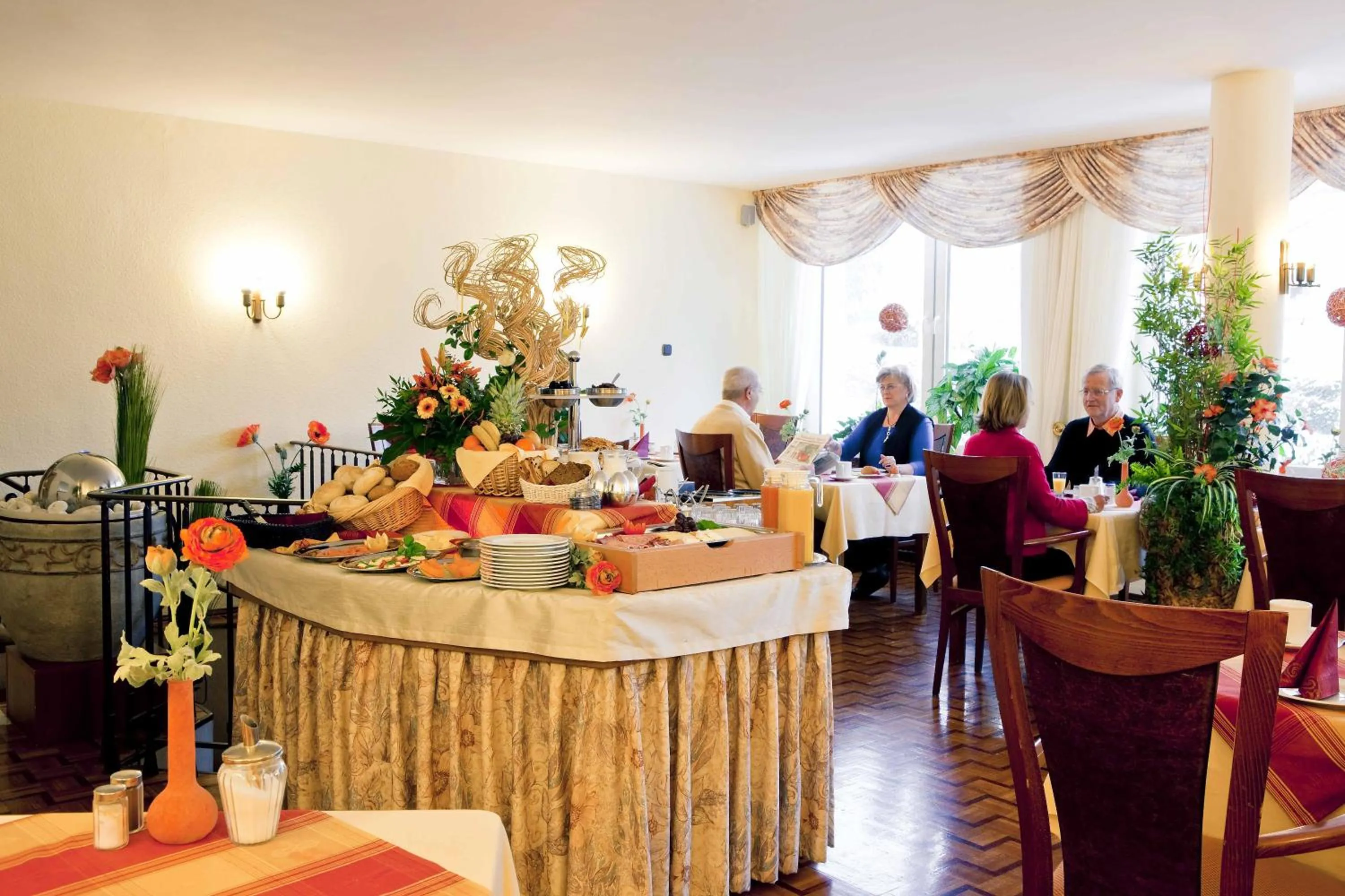 Restaurant/places to eat in Hotel Birkenstern