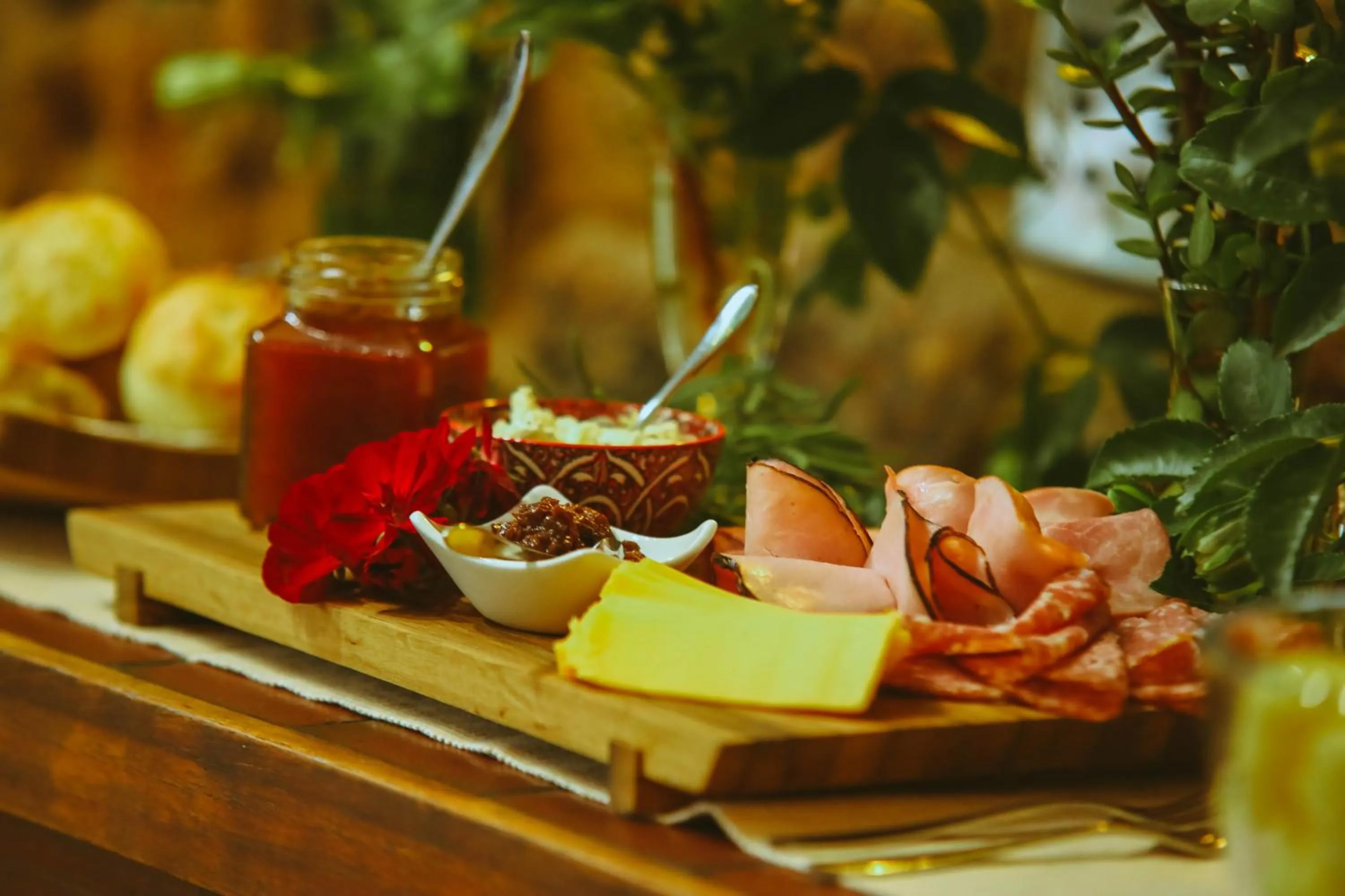 Breakfast in Bastion House