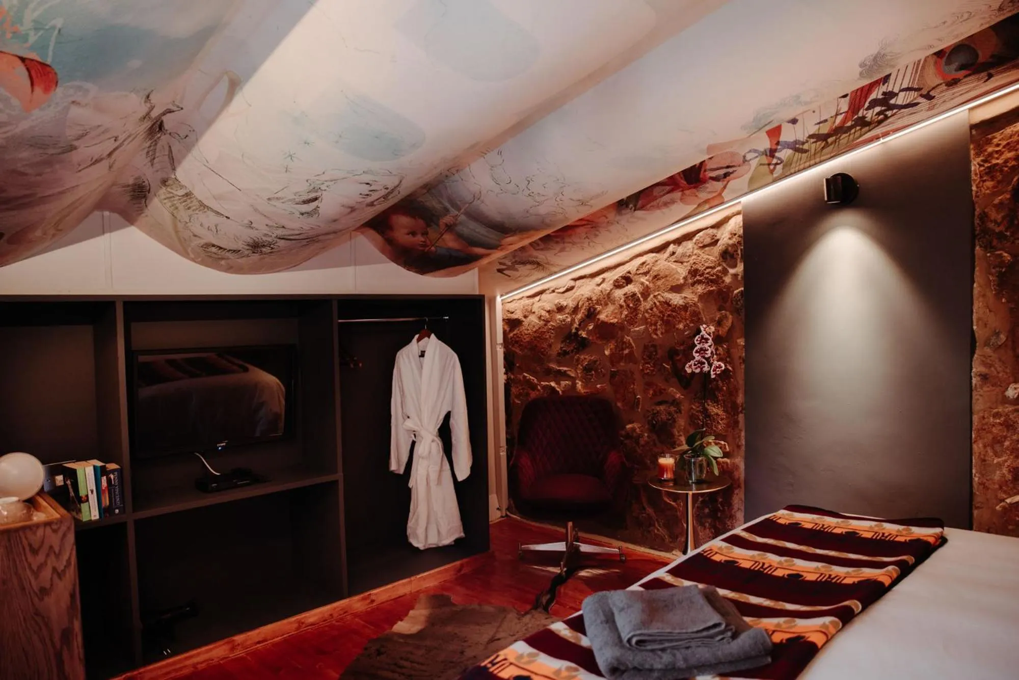 Bedroom, Bed in Bastion House