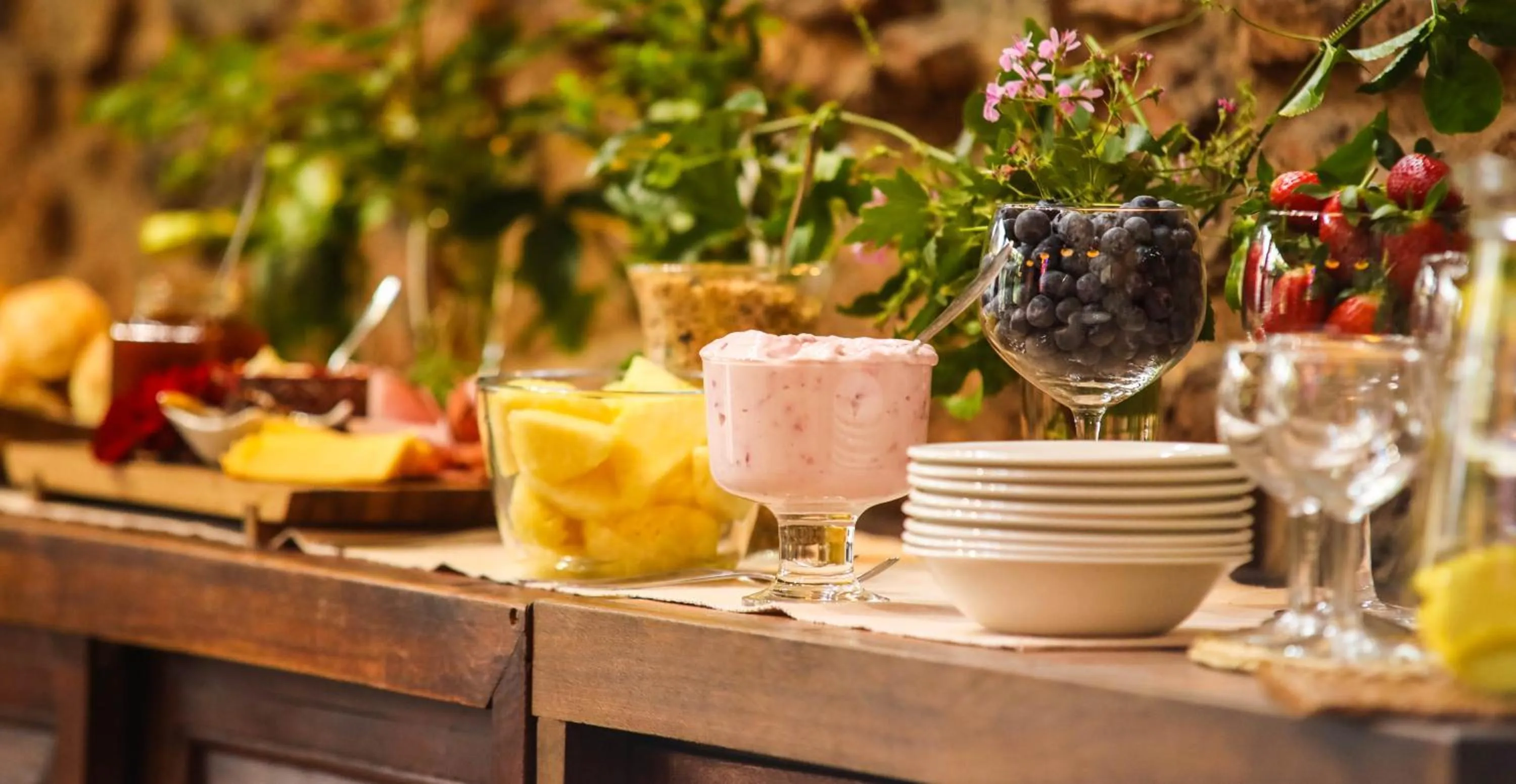 Breakfast in Bastion House