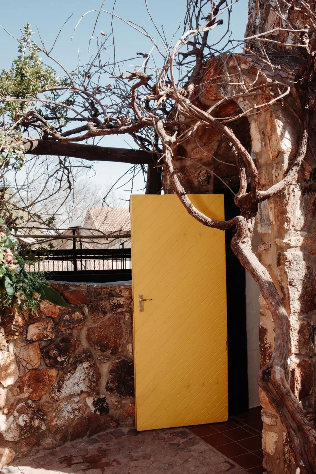 Facade/entrance in Bastion House