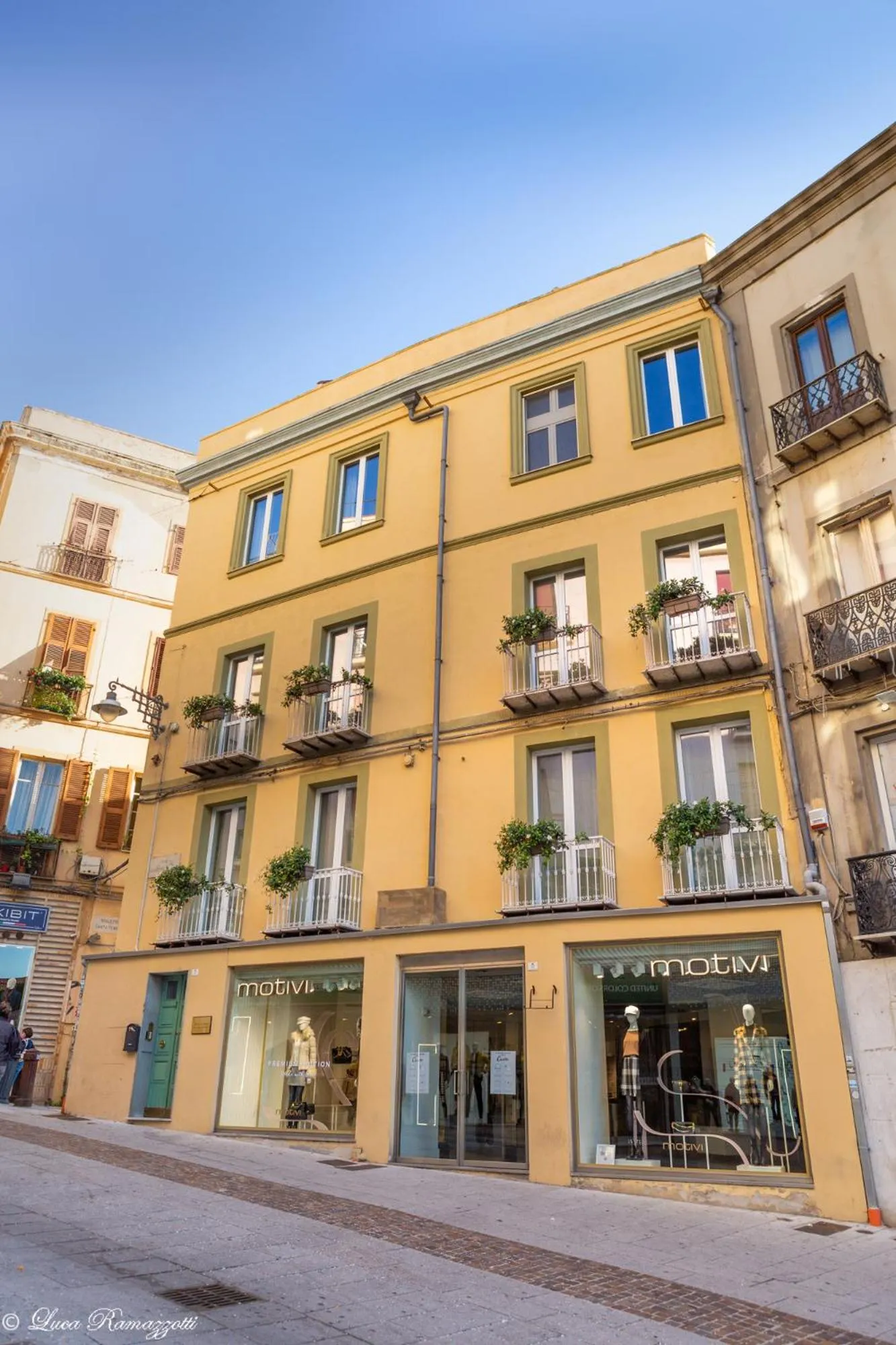 Property building in Janna 'e Mare