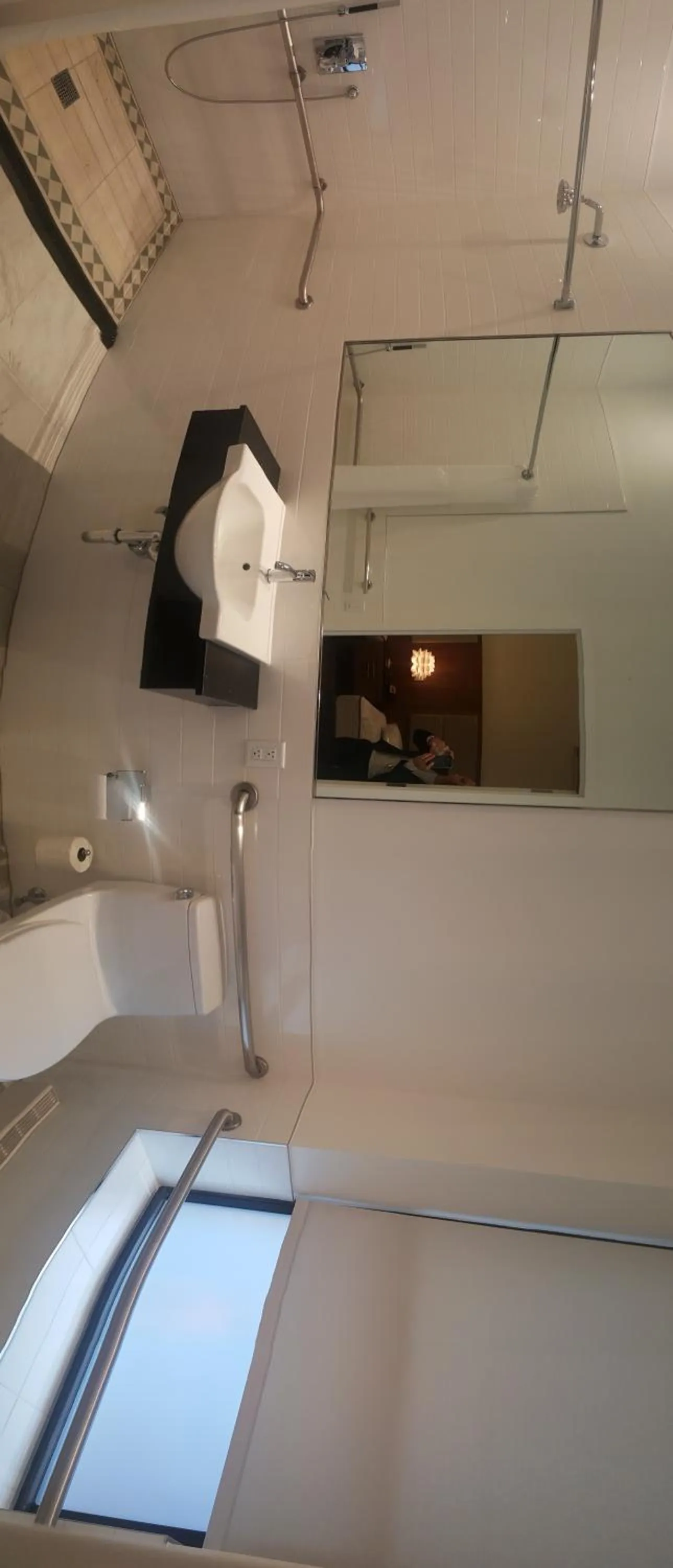 Bathroom in Americana Inn