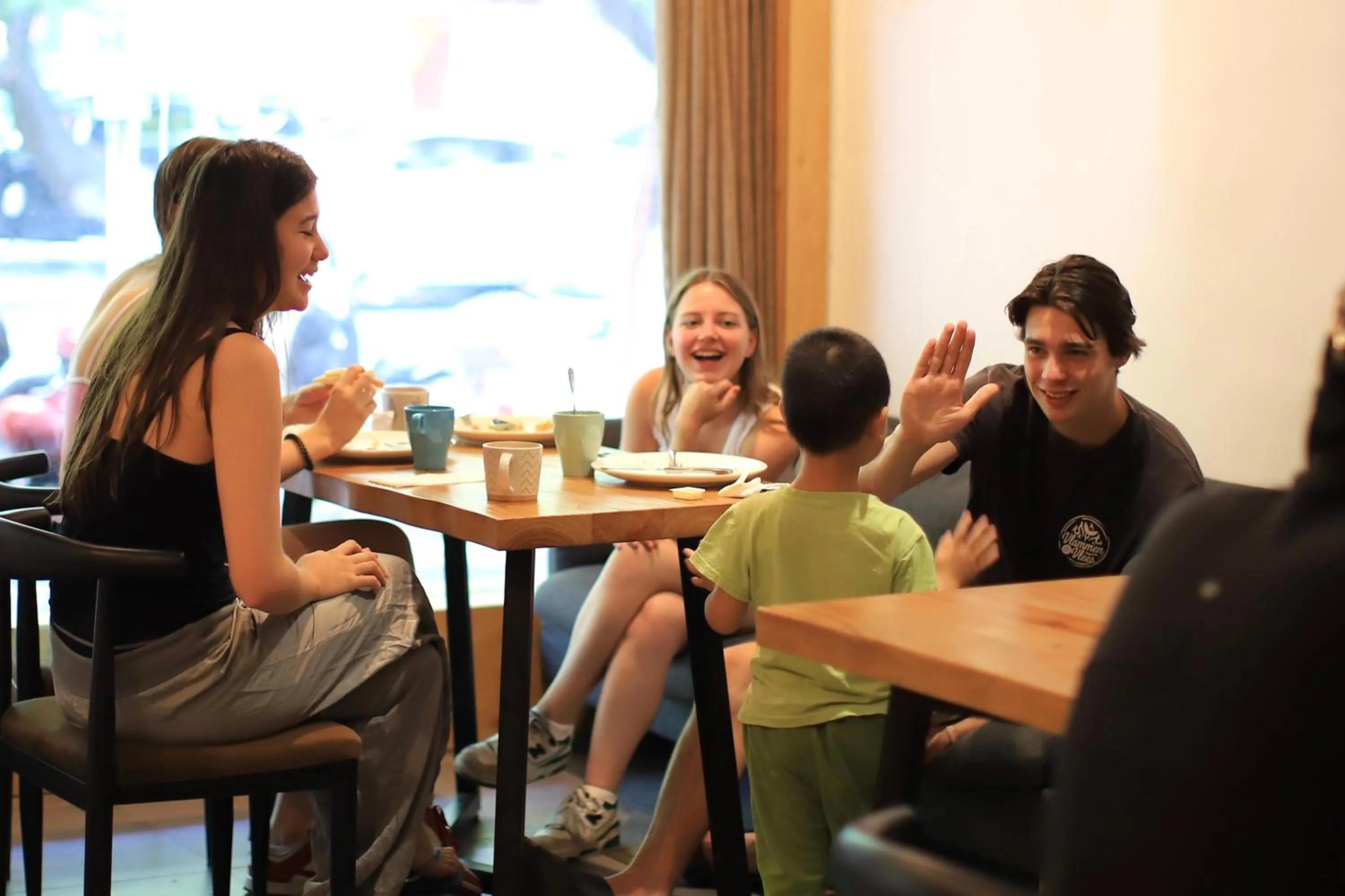 Restaurant/places to eat in Guilin Travel light Hostel