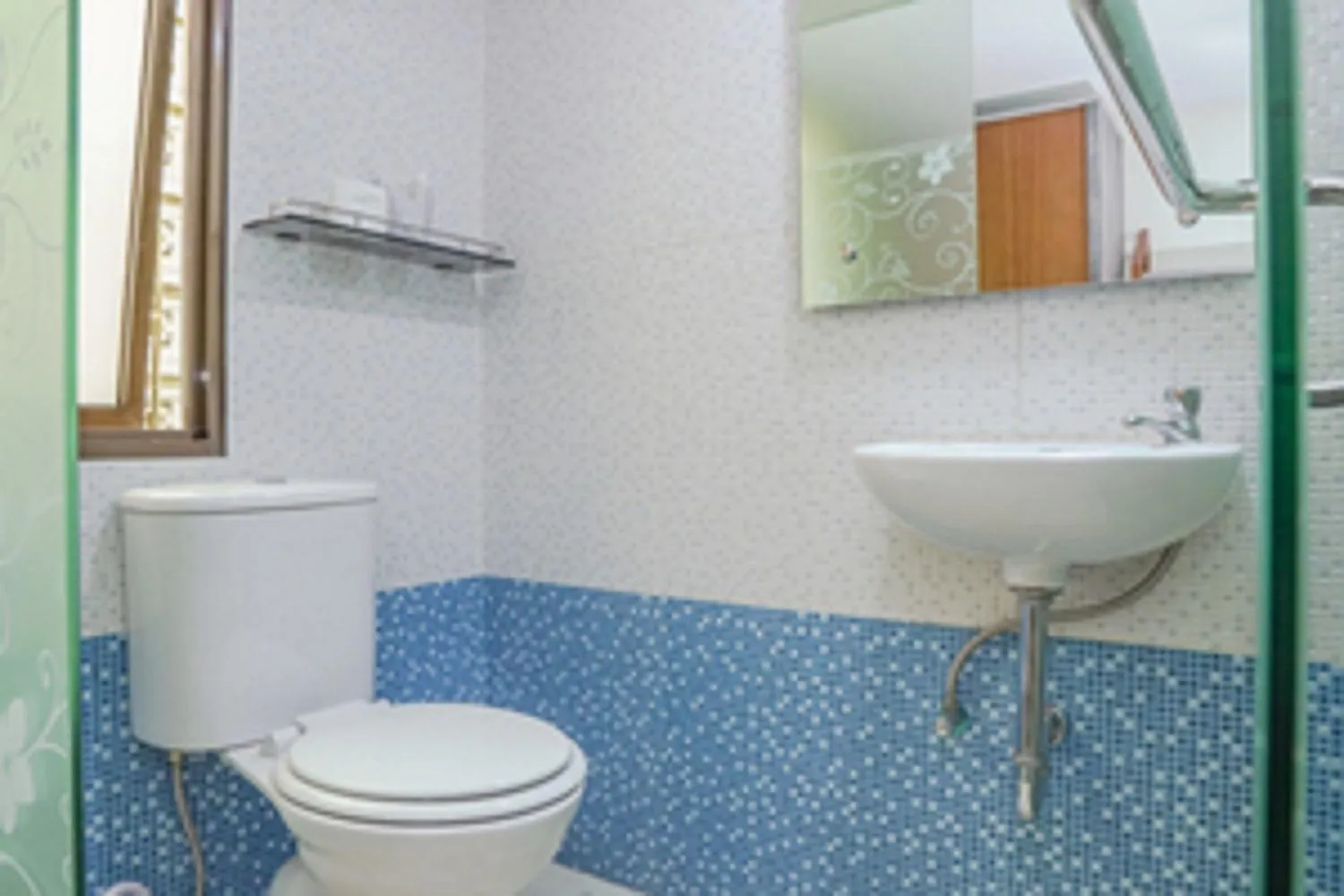 Bathroom in Urbanest Inn House Slipi