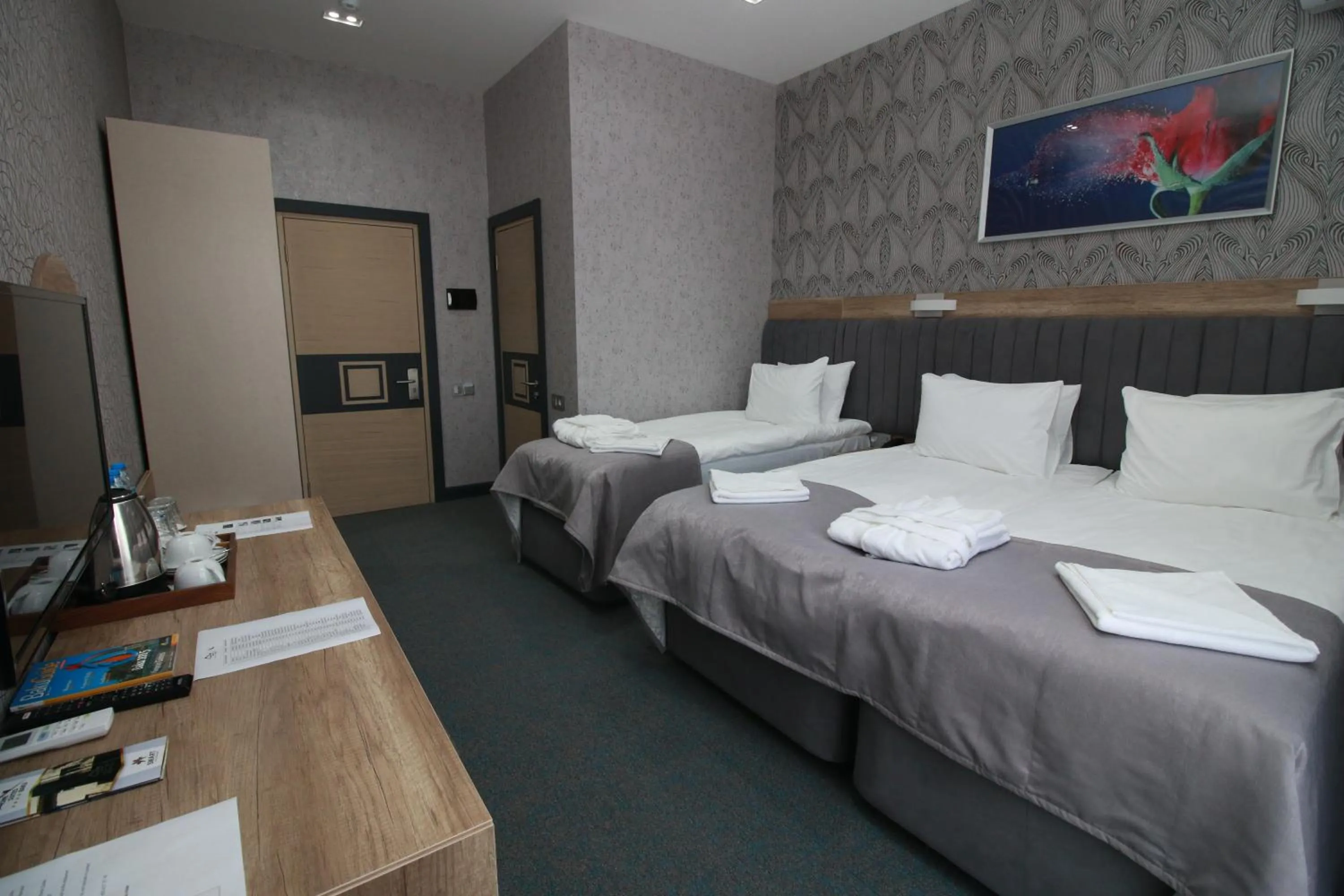 Bed in Home Suites Baku-Halal Hotel