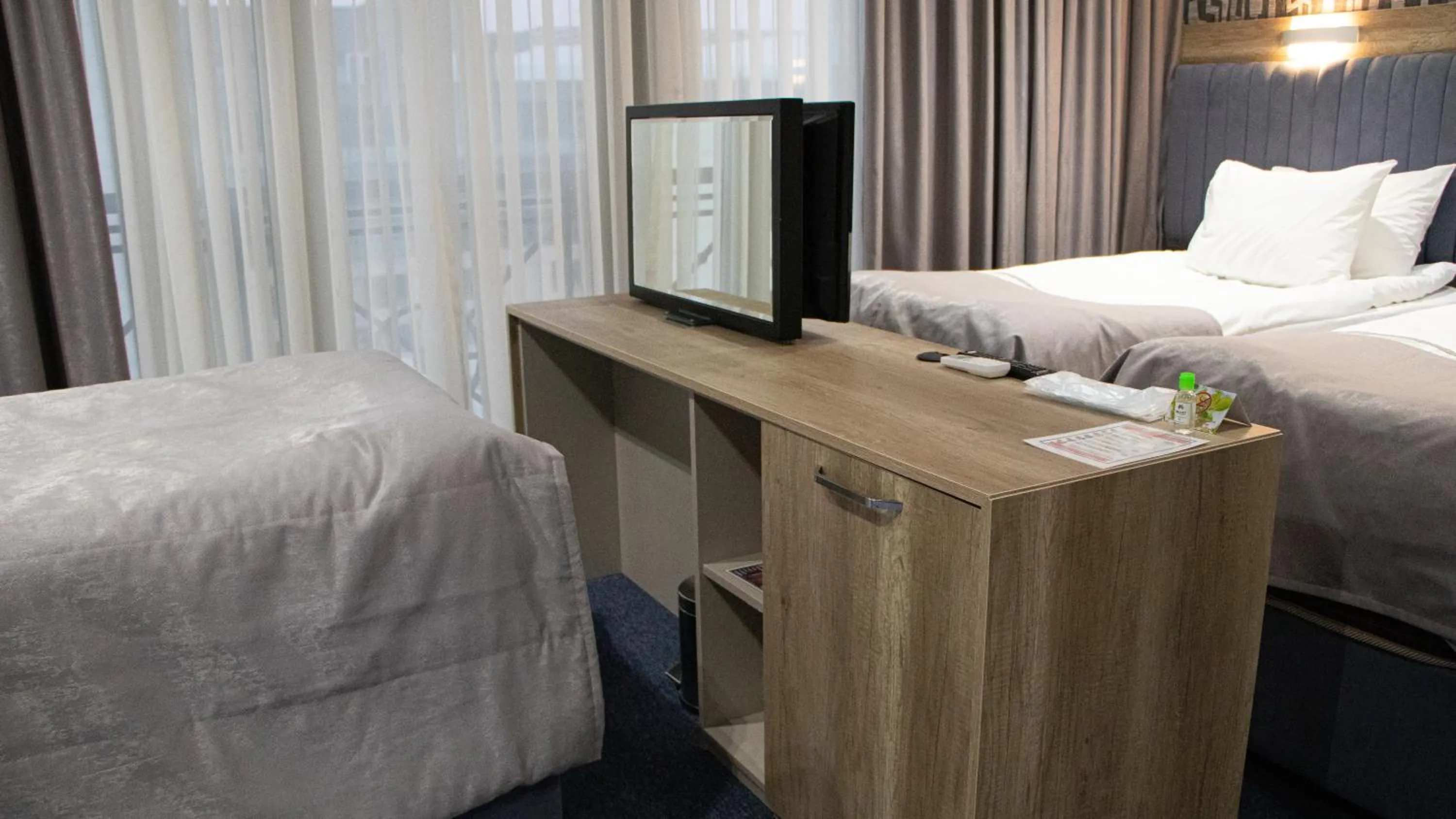 Bed in Home Suites Baku-Halal Hotel