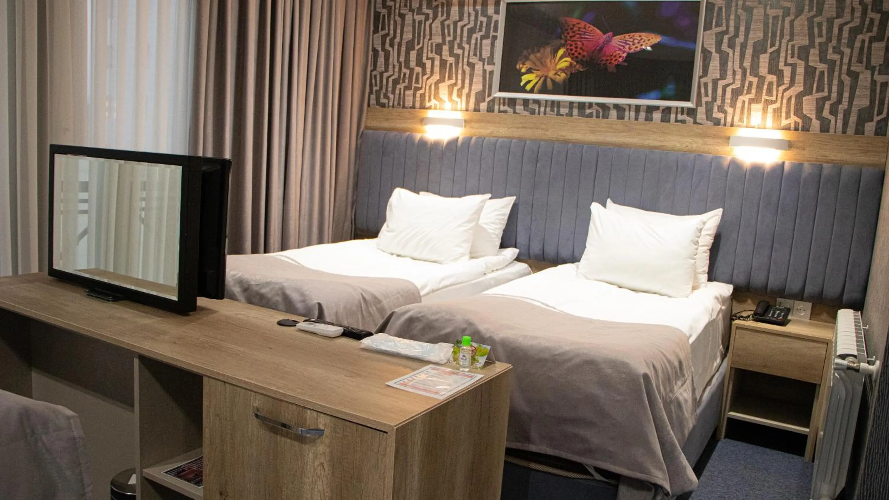 Bed in Home Suites Baku-Halal Hotel