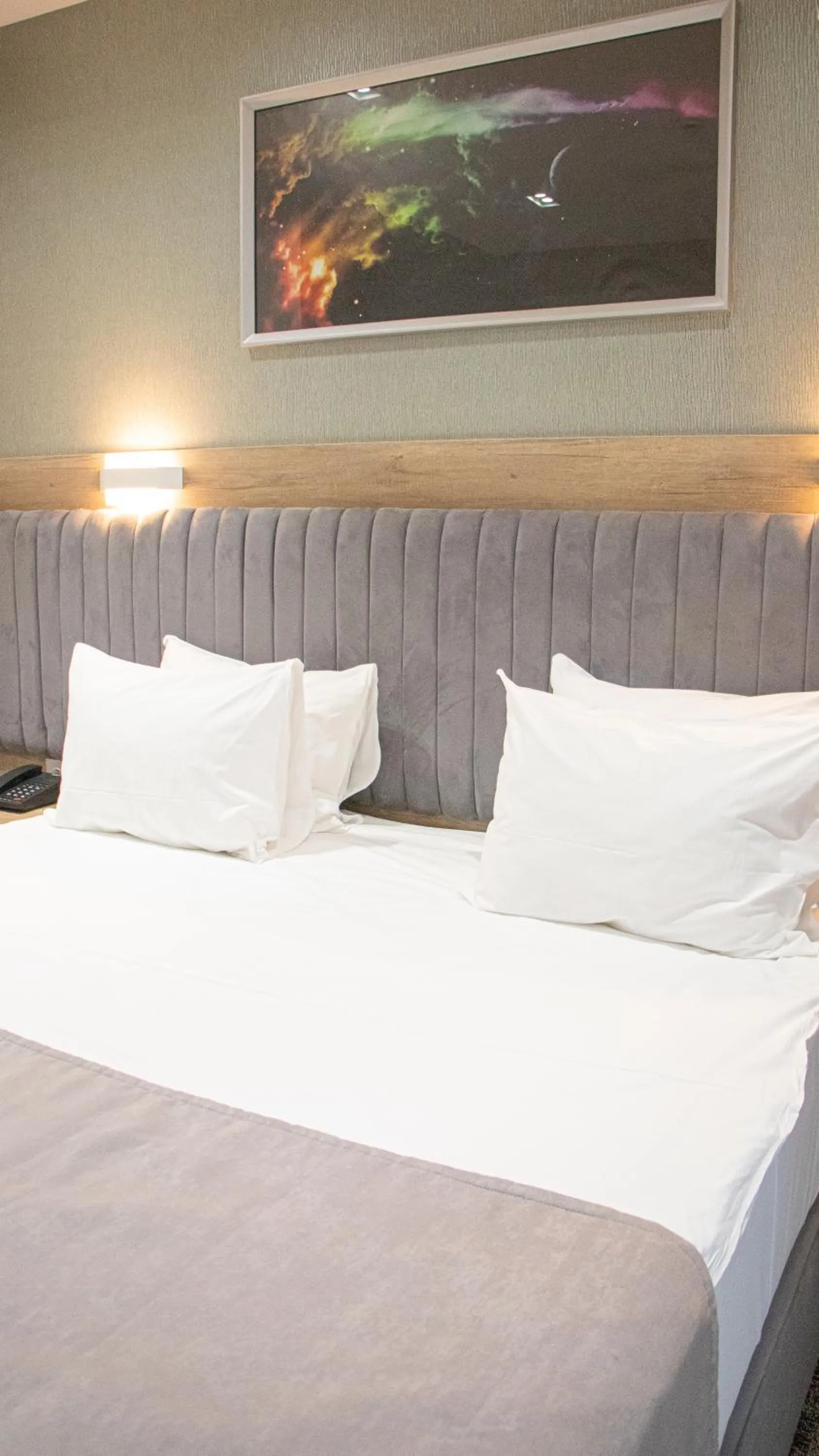 Bed in Home Suites Baku-Halal Hotel
