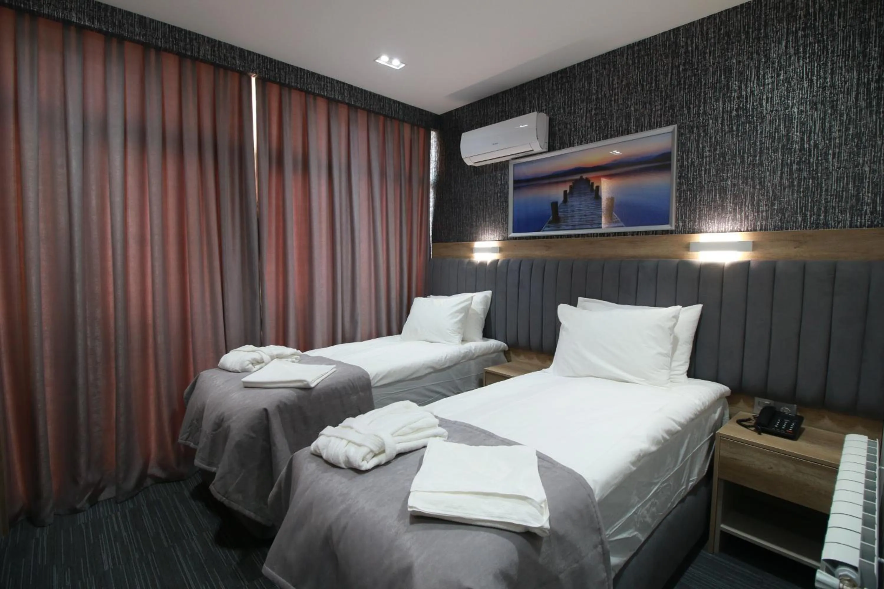 Bed in Home Suites Baku-Halal Hotel